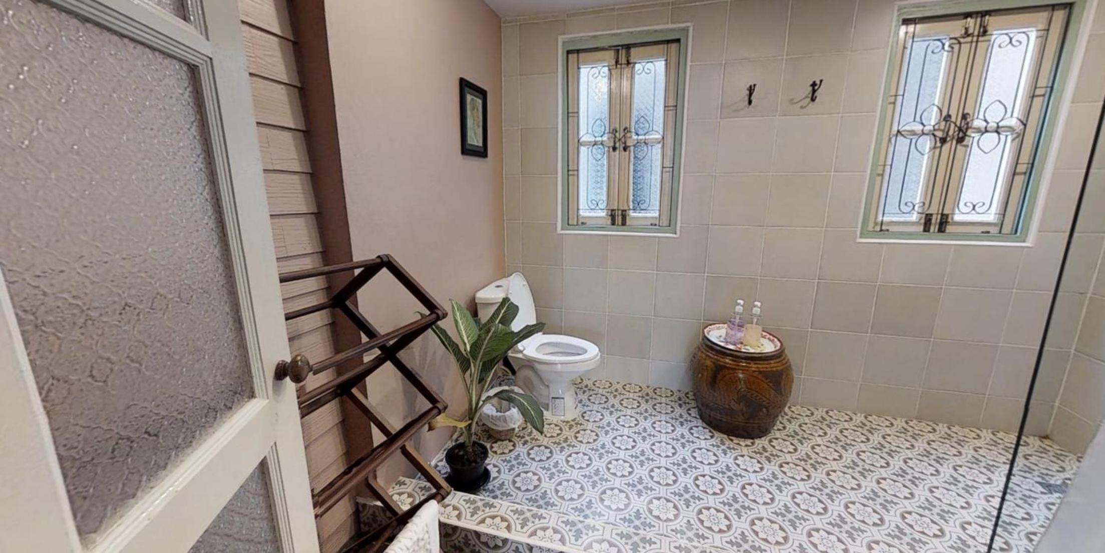 Home & Hashery Boutique House