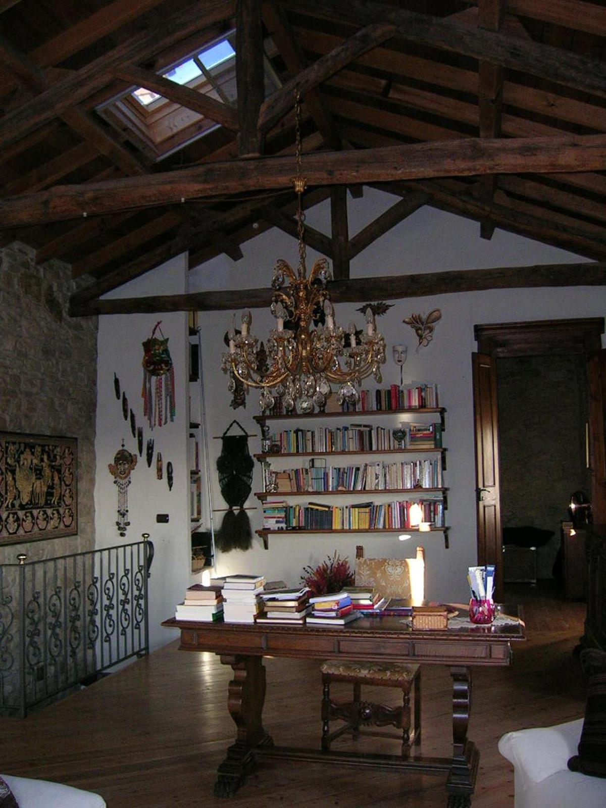 Photo 25