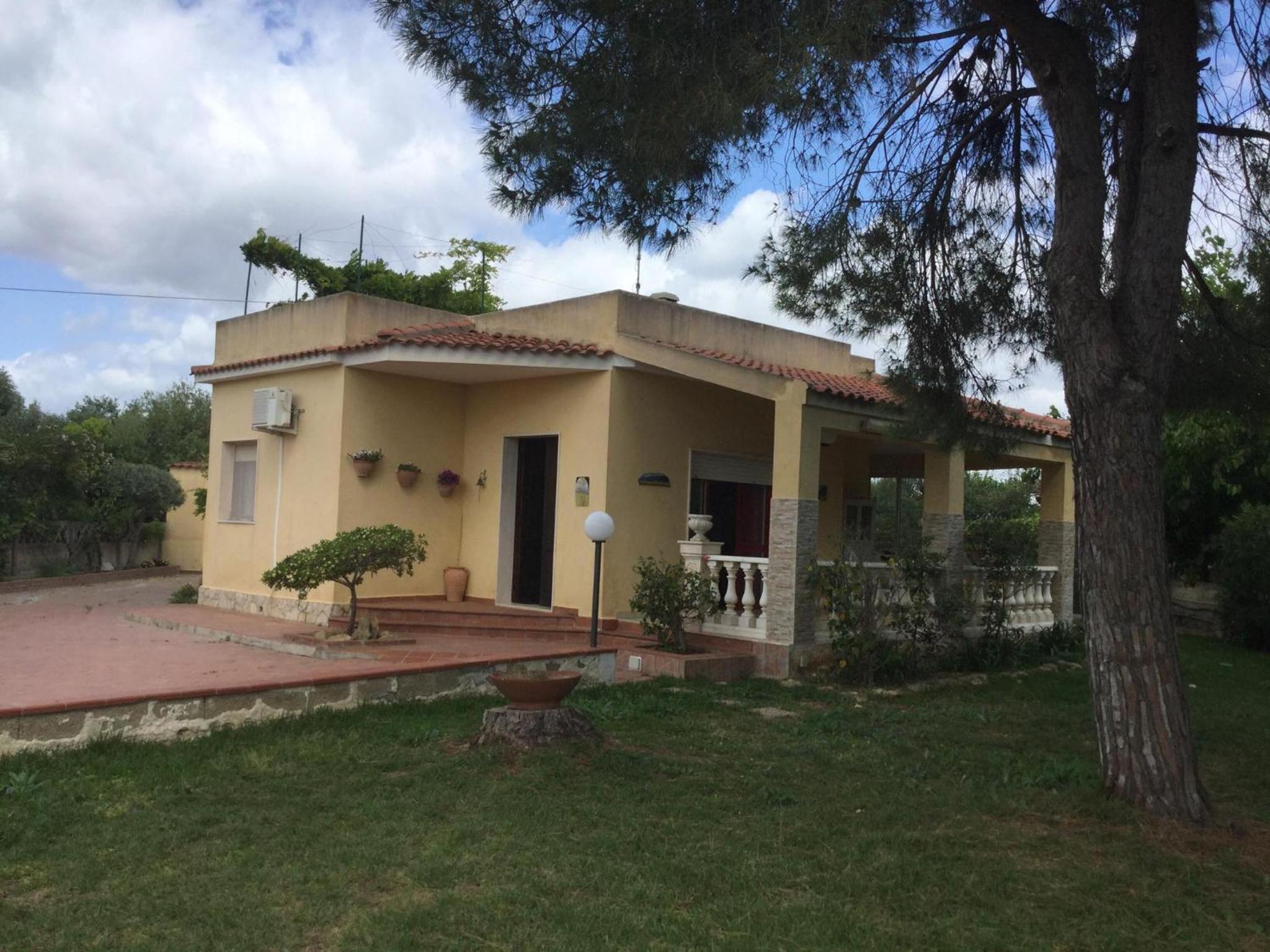 Villa Emilia view 3