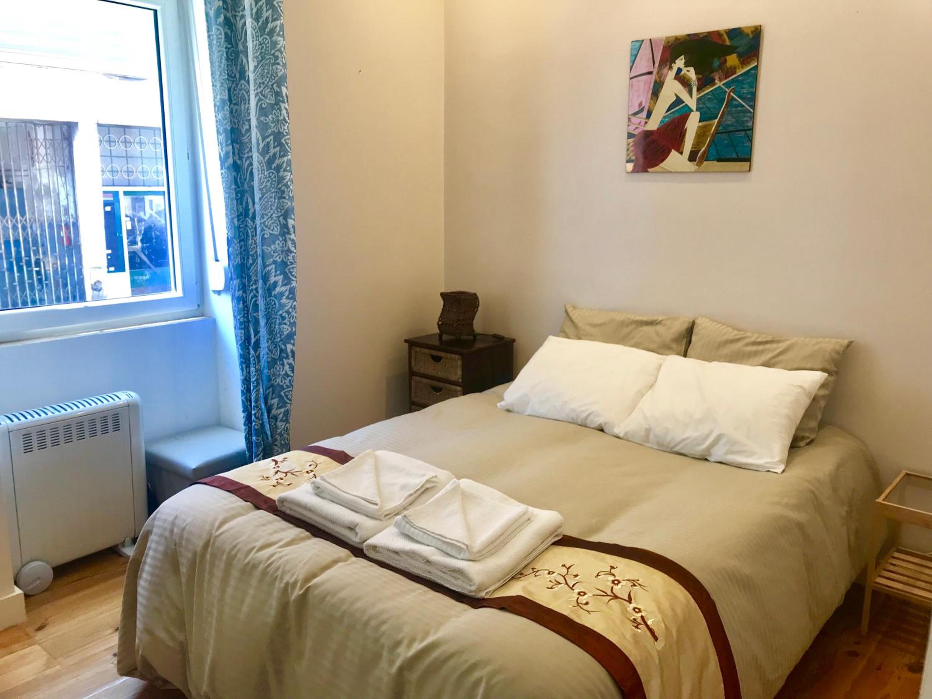 Sweet Apartment with Terrace in Central view 5