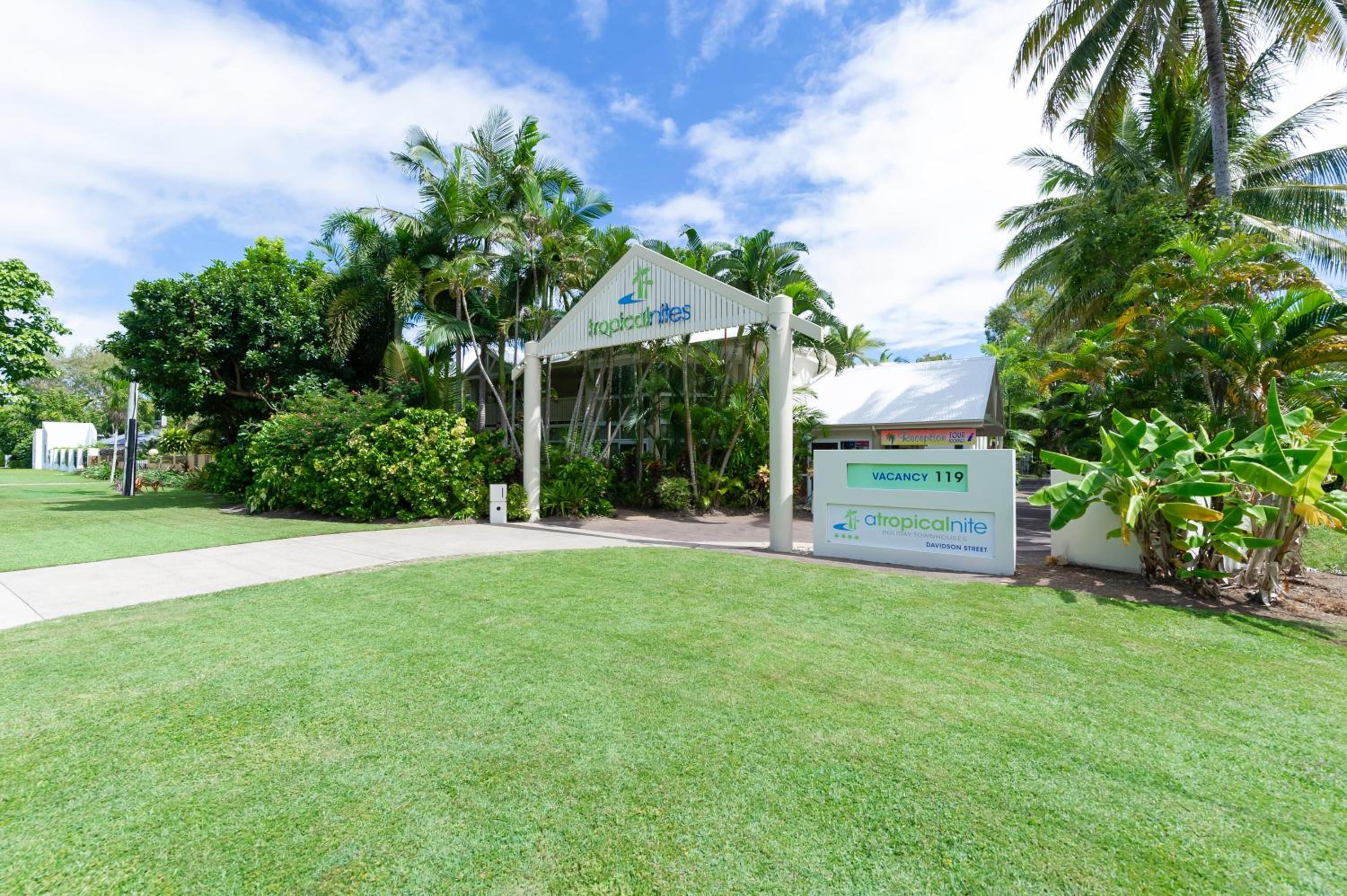 Tropical Nites Holiday Townhouses