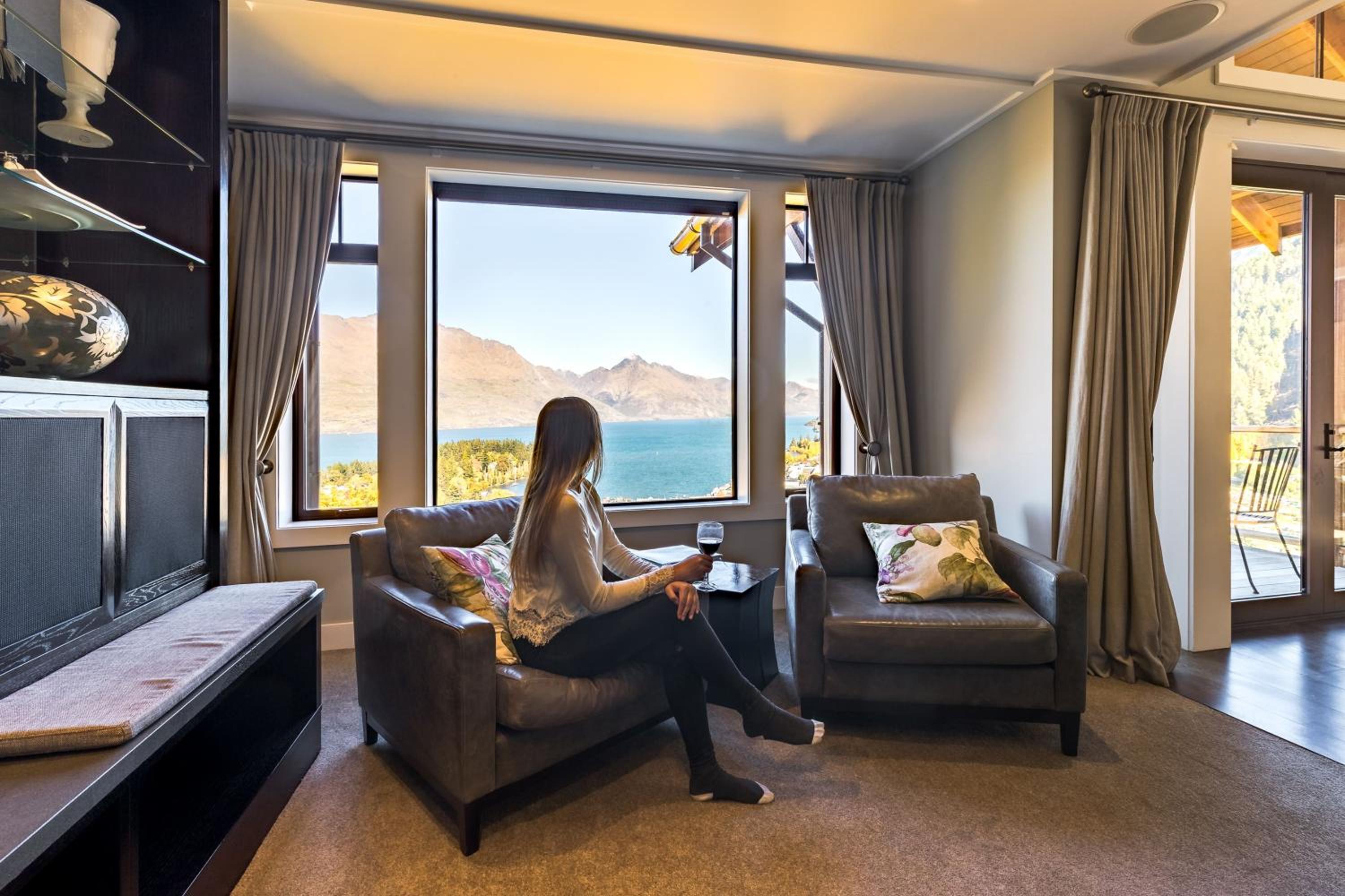 Commonage Grand Villa 2 Bedroom view 2