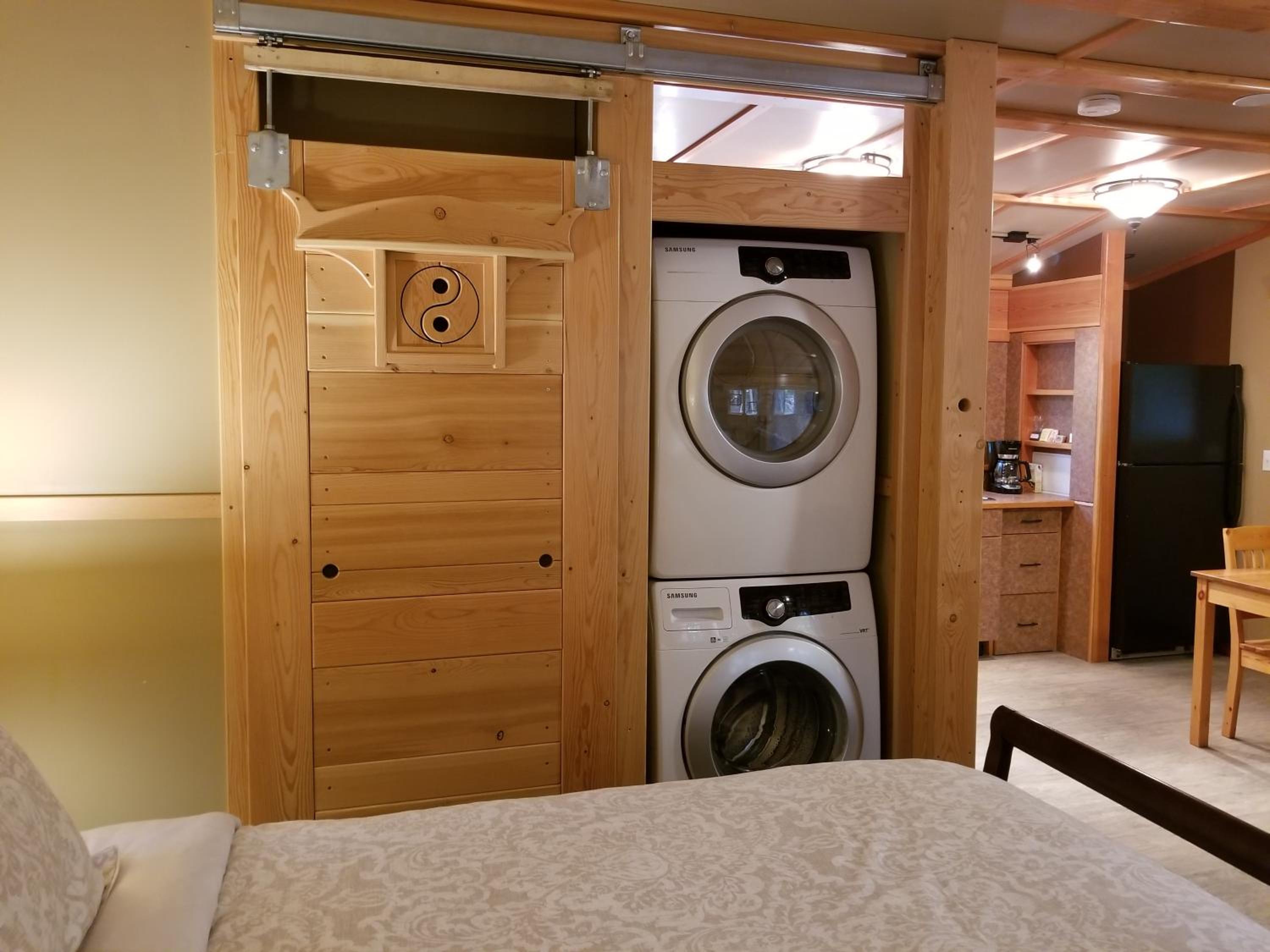 Evergreen Forest Cabins