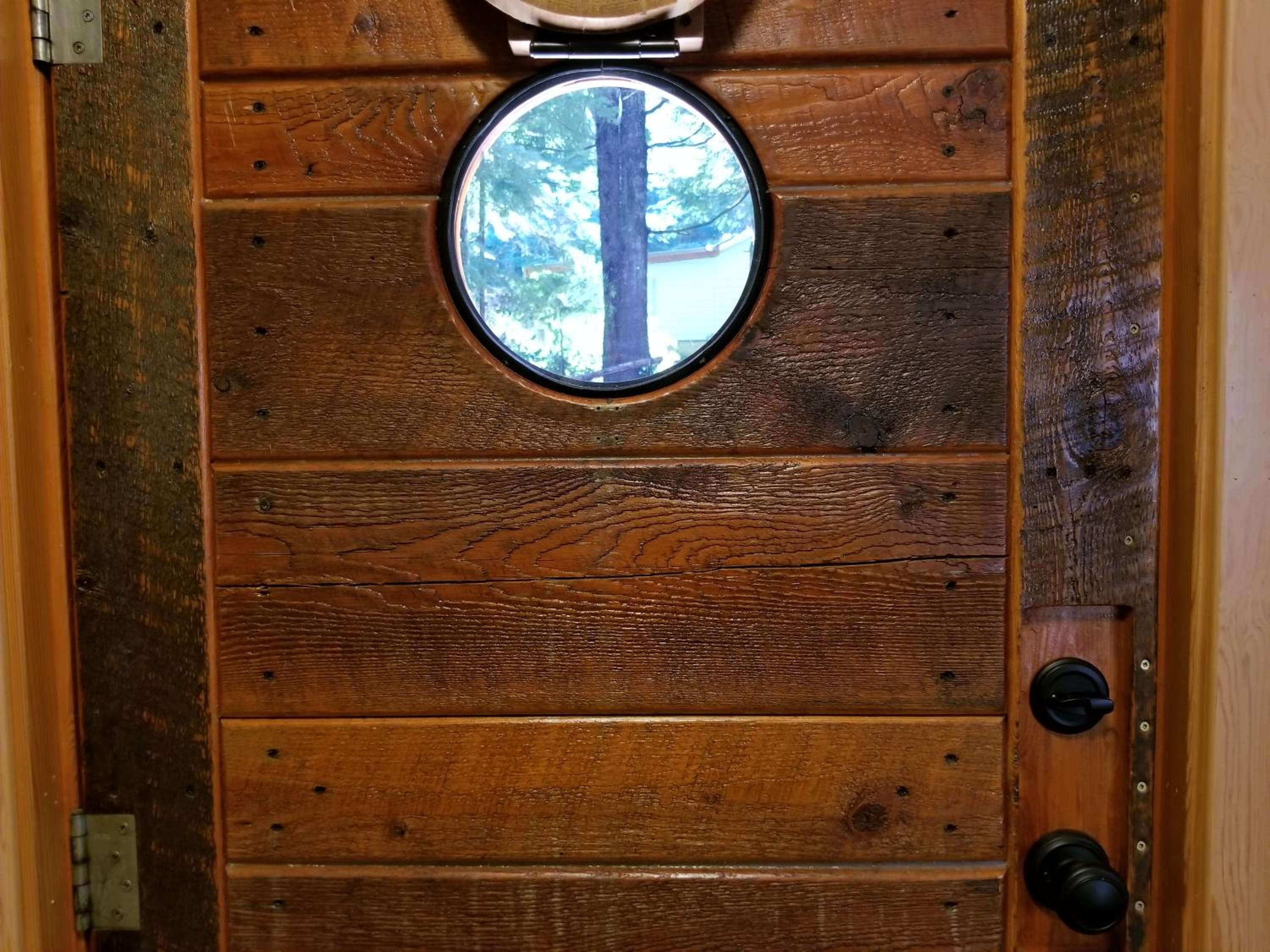 Evergreen Forest Cabins