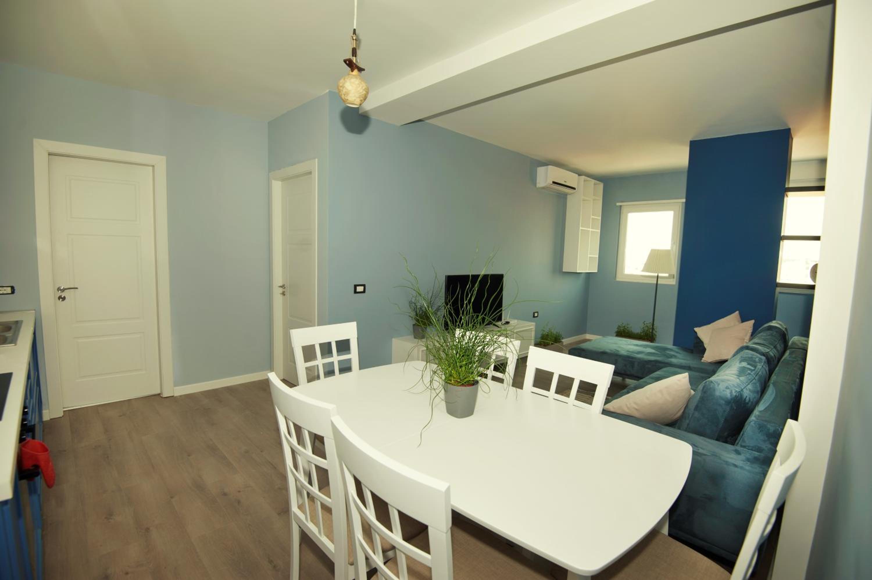 Dion Apartment