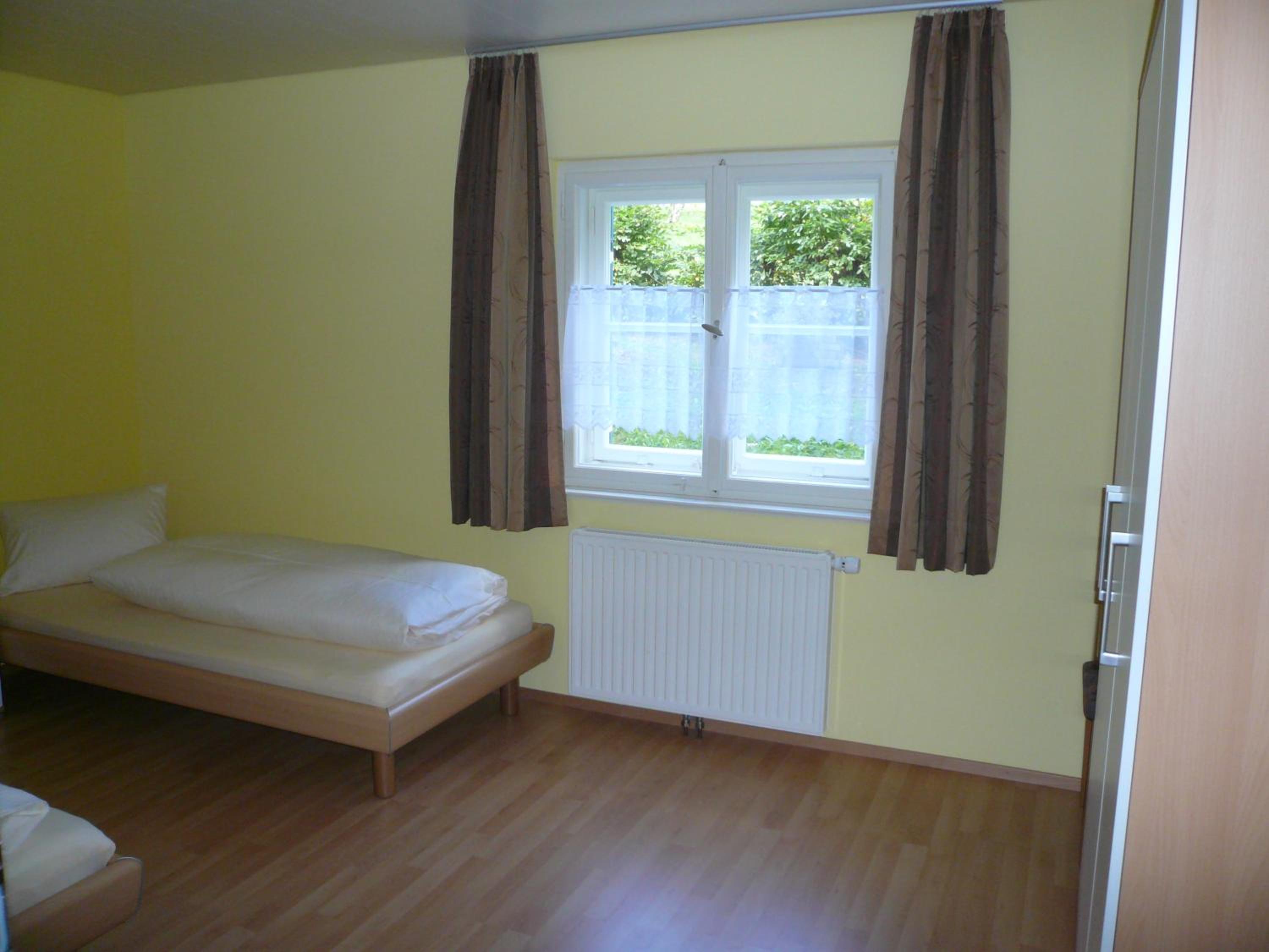 Photo 34