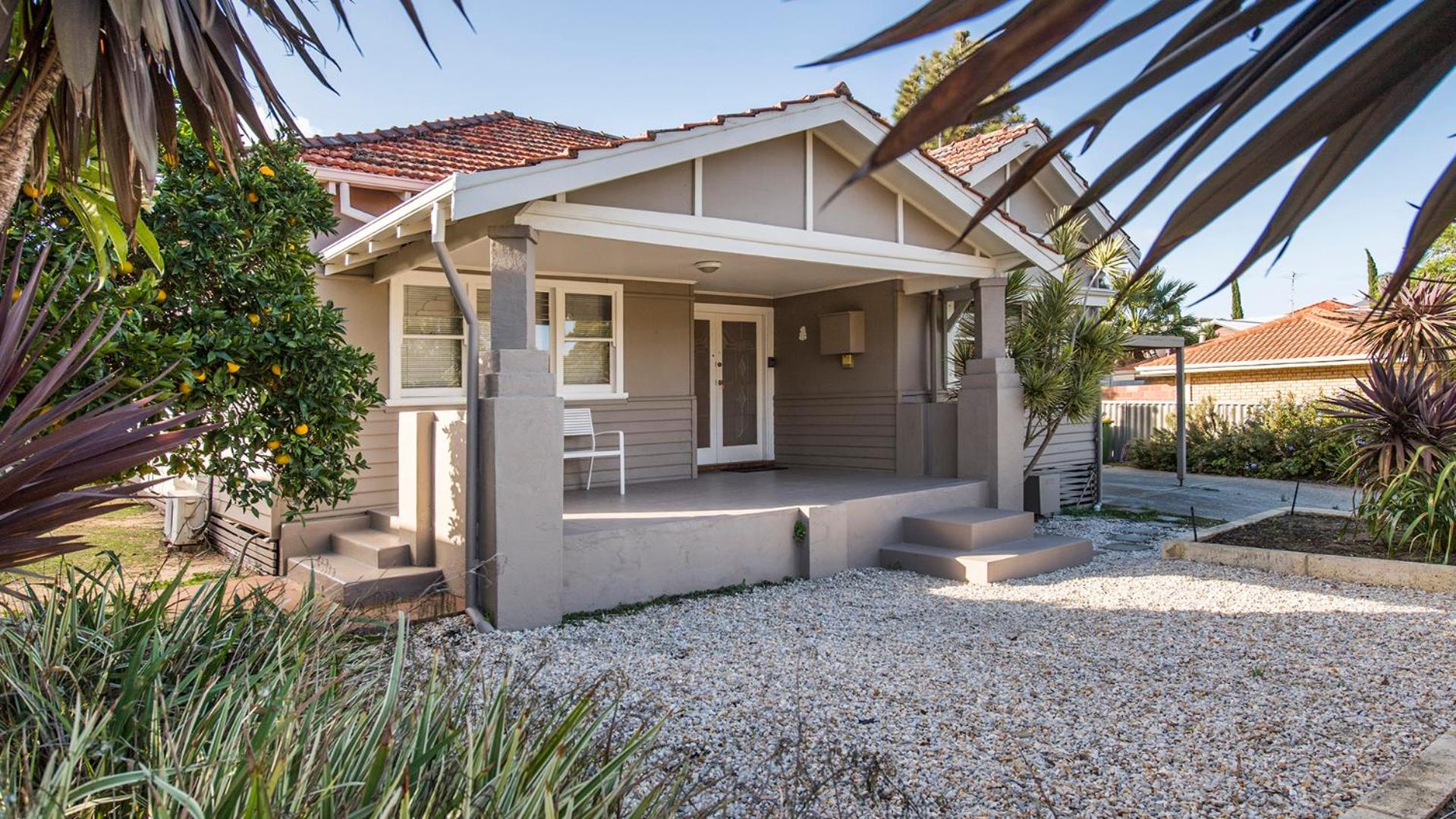 Leisurely Manor - spacious three bedroom home in Fremantle