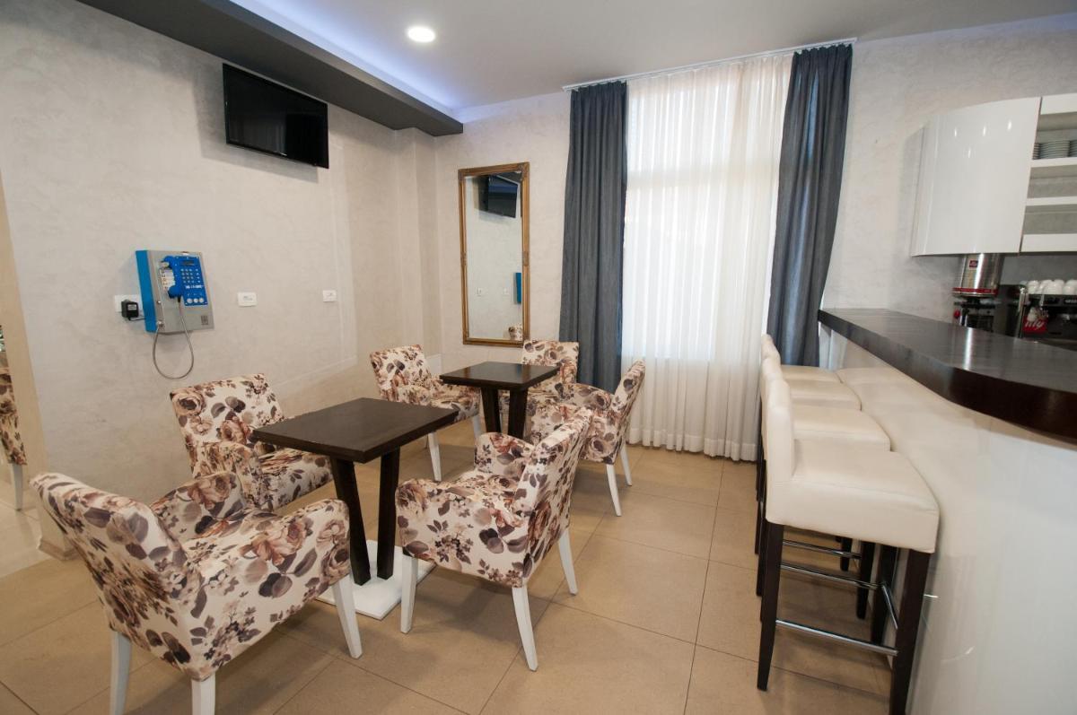 meeting room