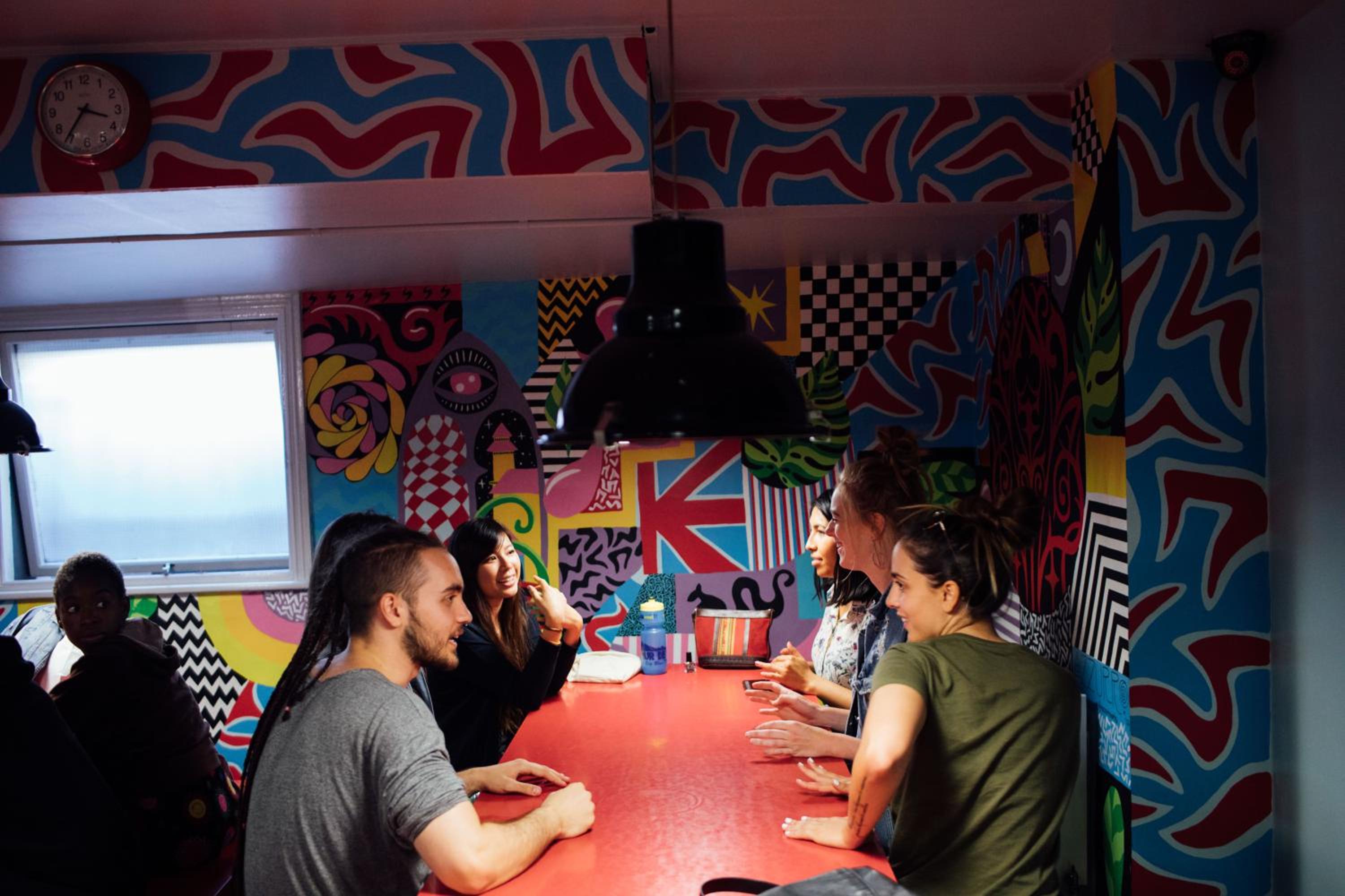 Clink261 Hostel