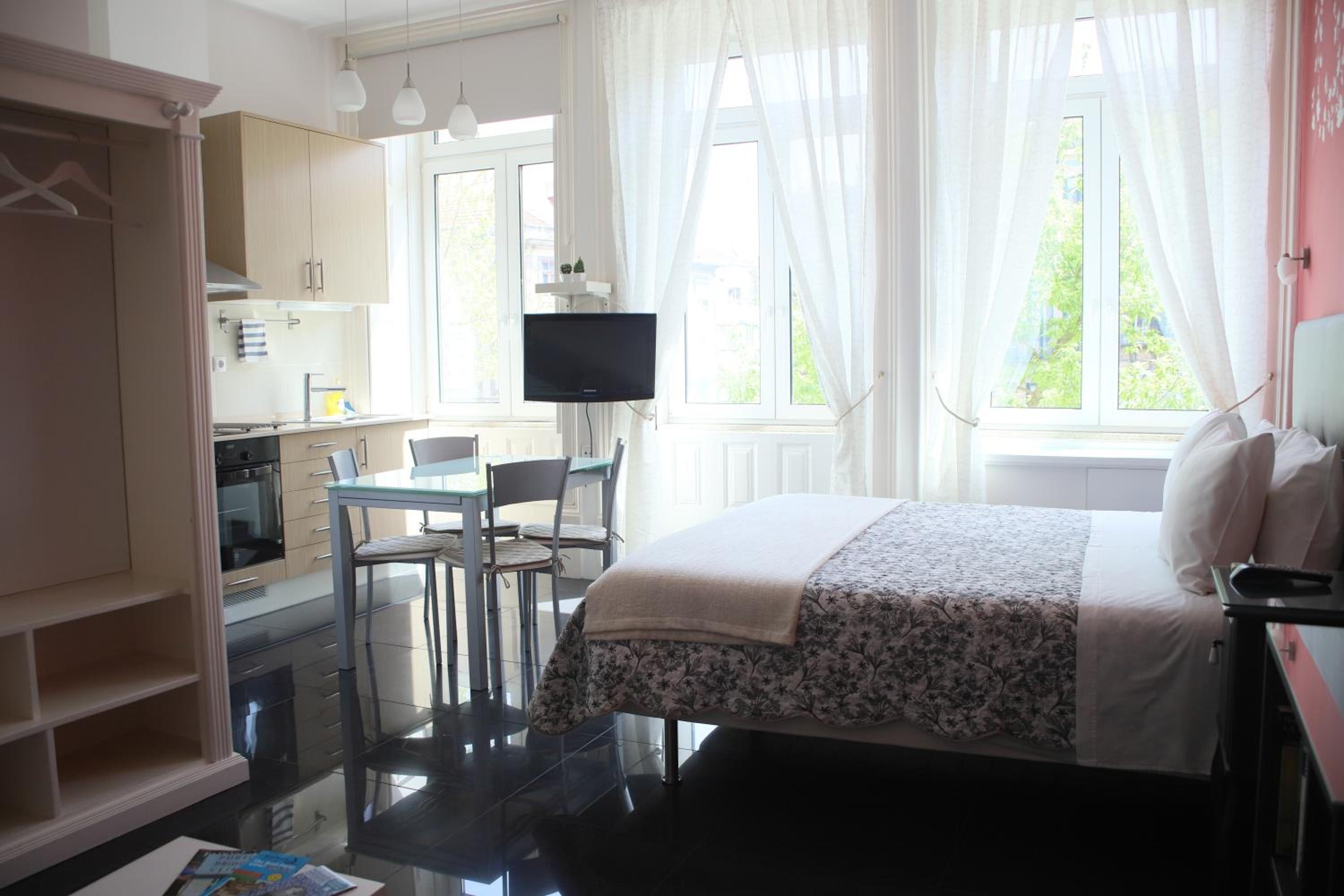 Pinho Apartments, Studios and Rooms