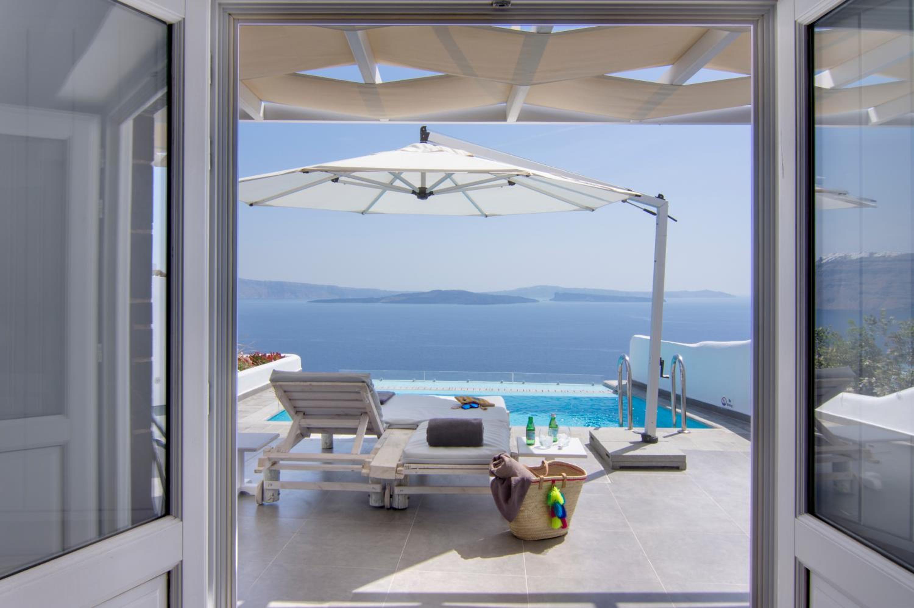 Santorini Secret Suites & Spa 28