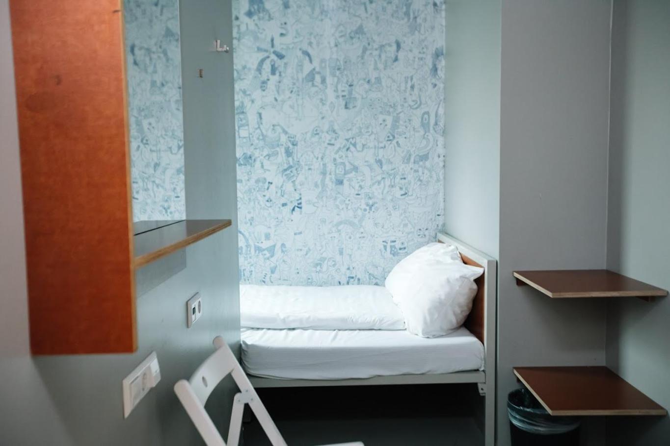 ClinkNOORD Hostel