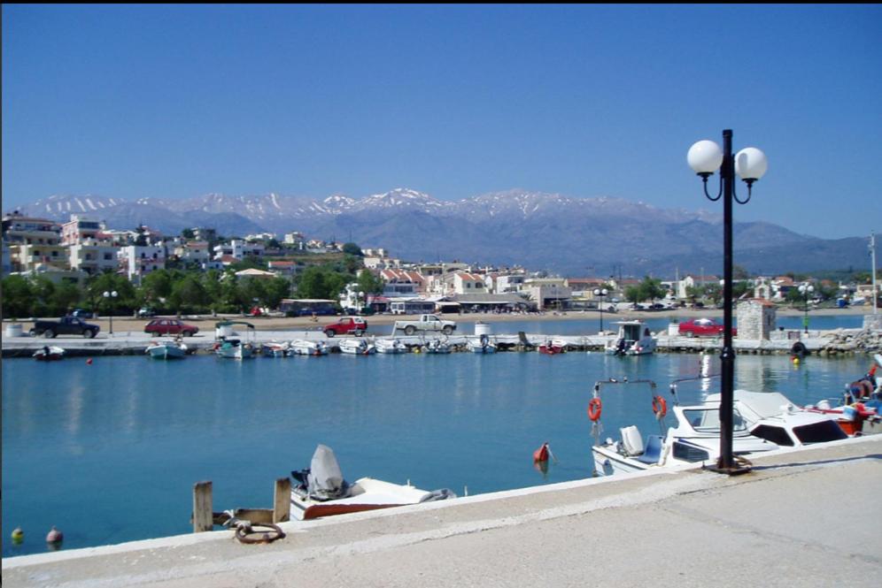 Kalyves Bay