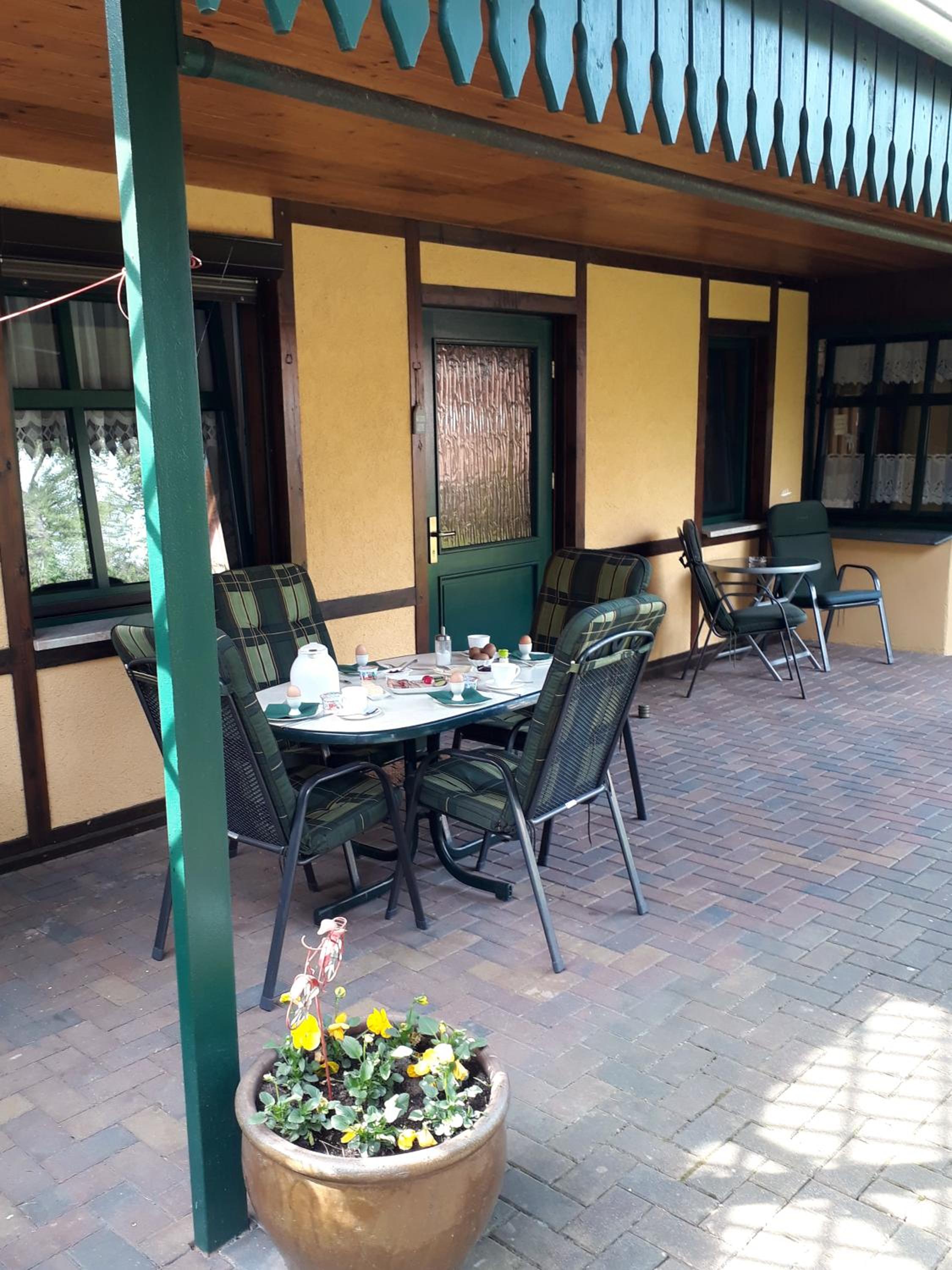 Pension Zum weißen Hirsch view 3