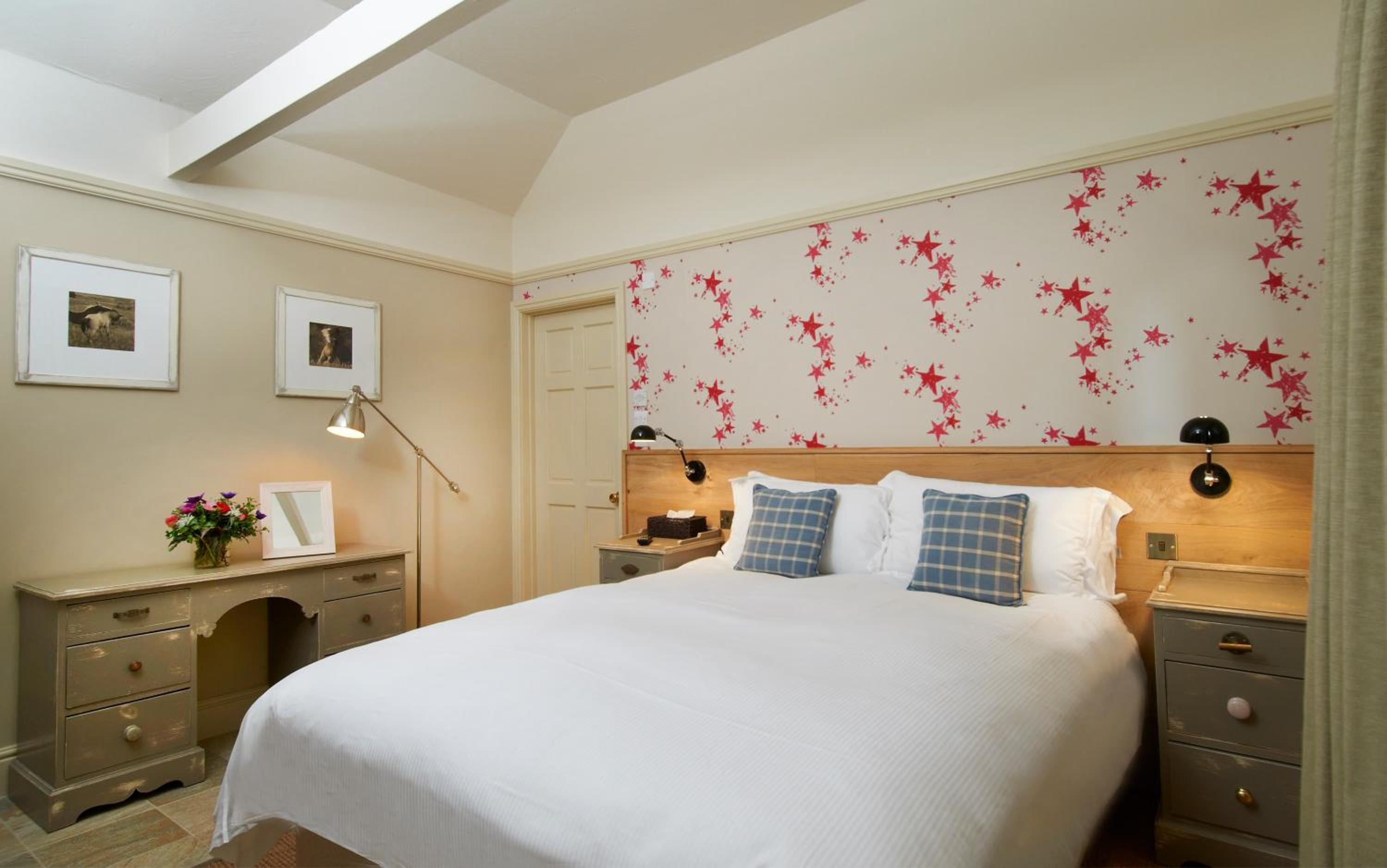 Farnham Vacations - The Museum Inn - Property Image 1