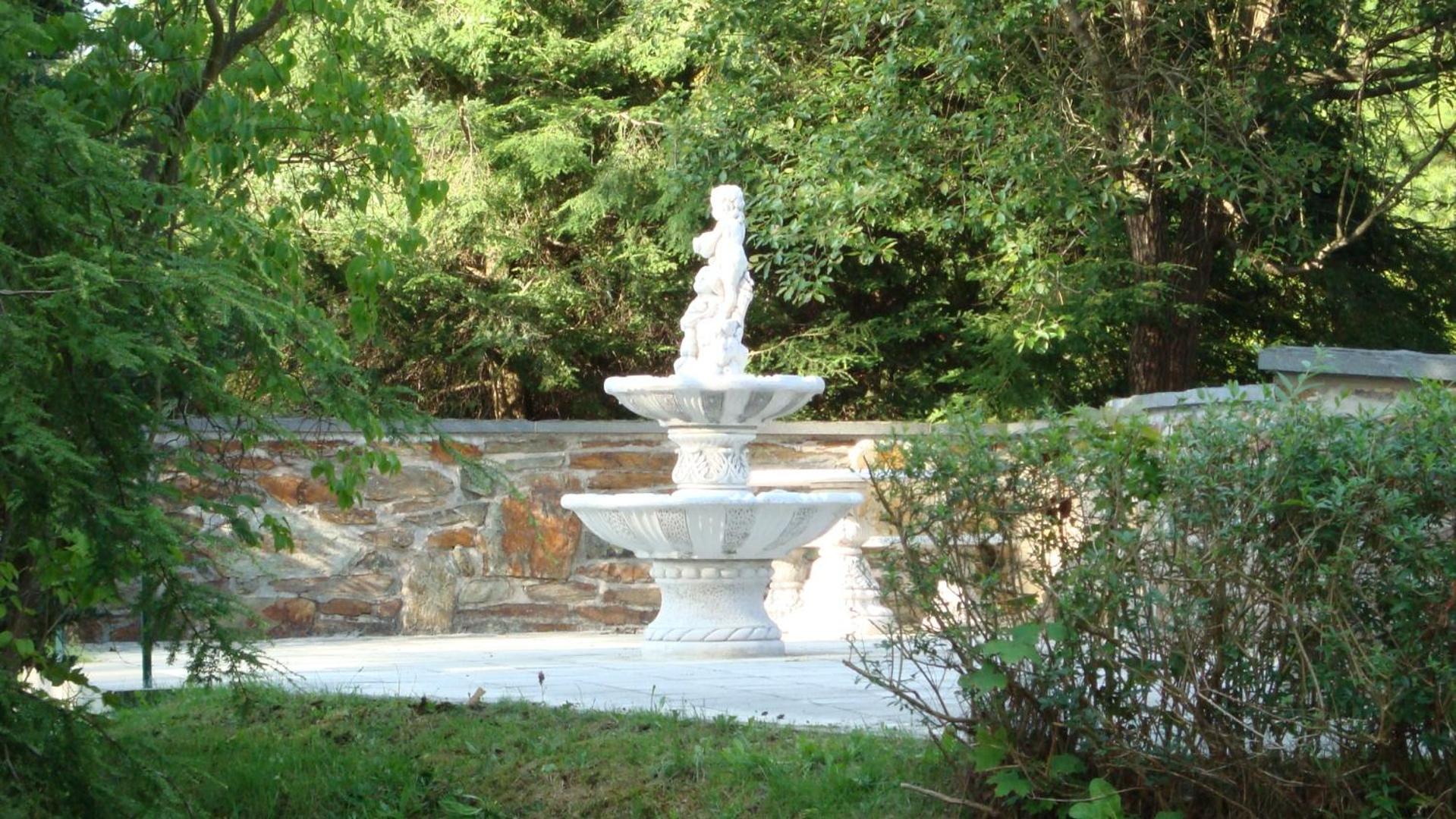 Zollhaus view 3