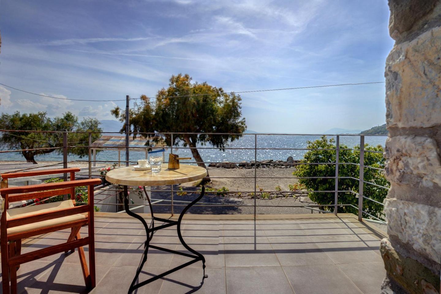 Ianos Maisonette