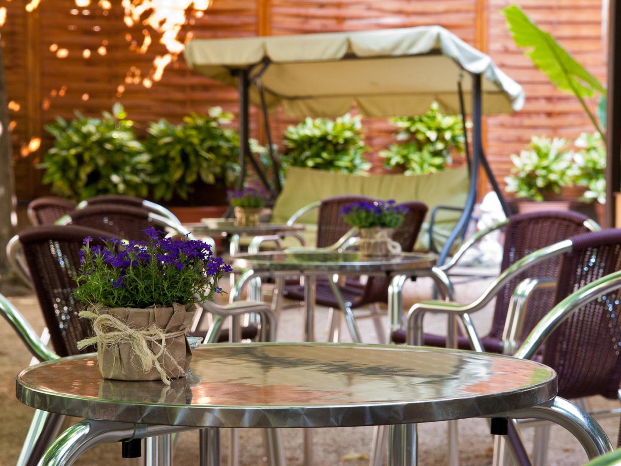 Hostal Fabrellas view 5