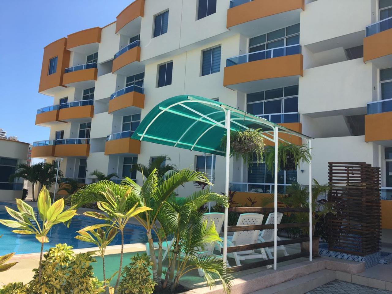 Hotel Tonsupa Esmeraldas - Image 1