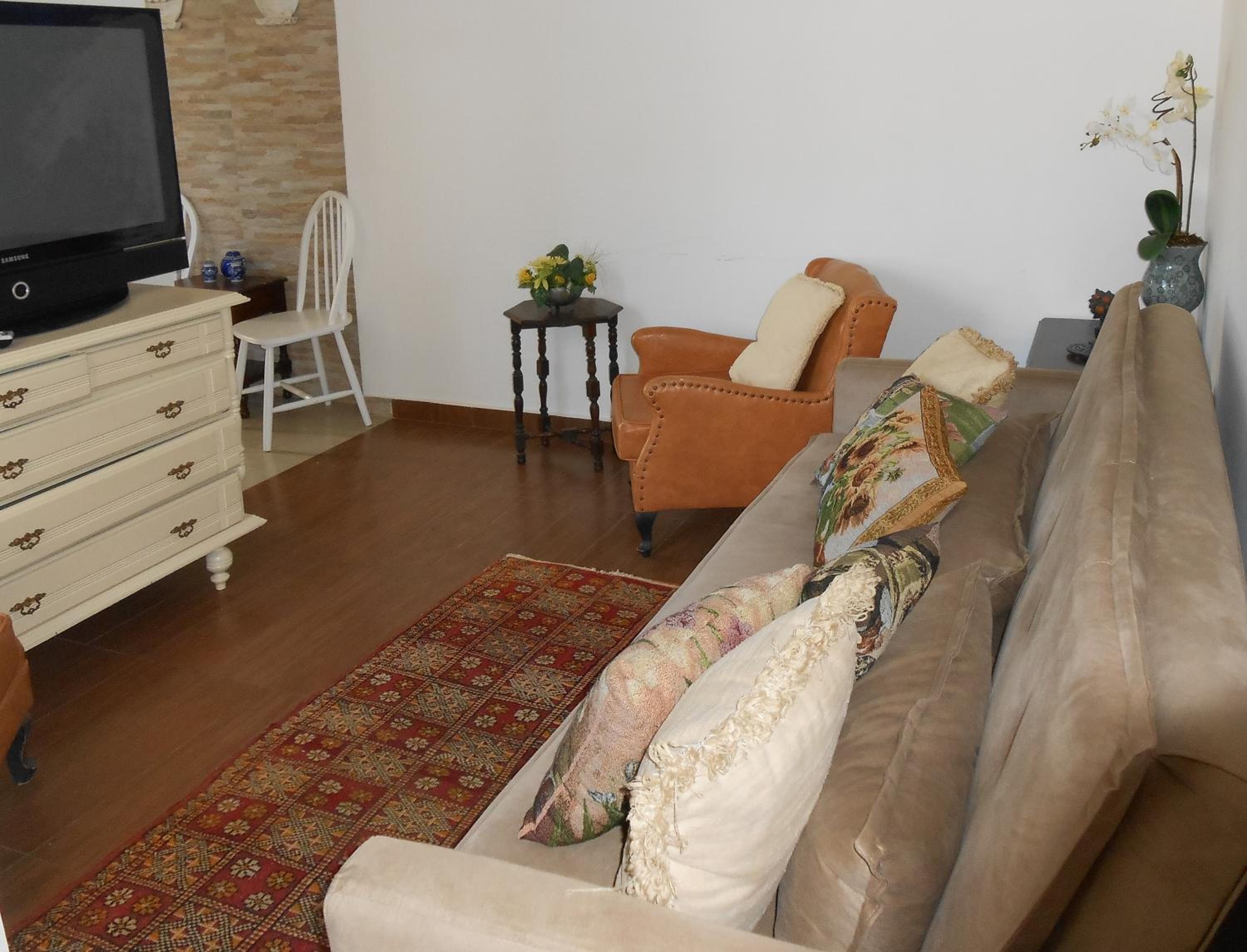 Casa com 2 Quartos em Serra Negra