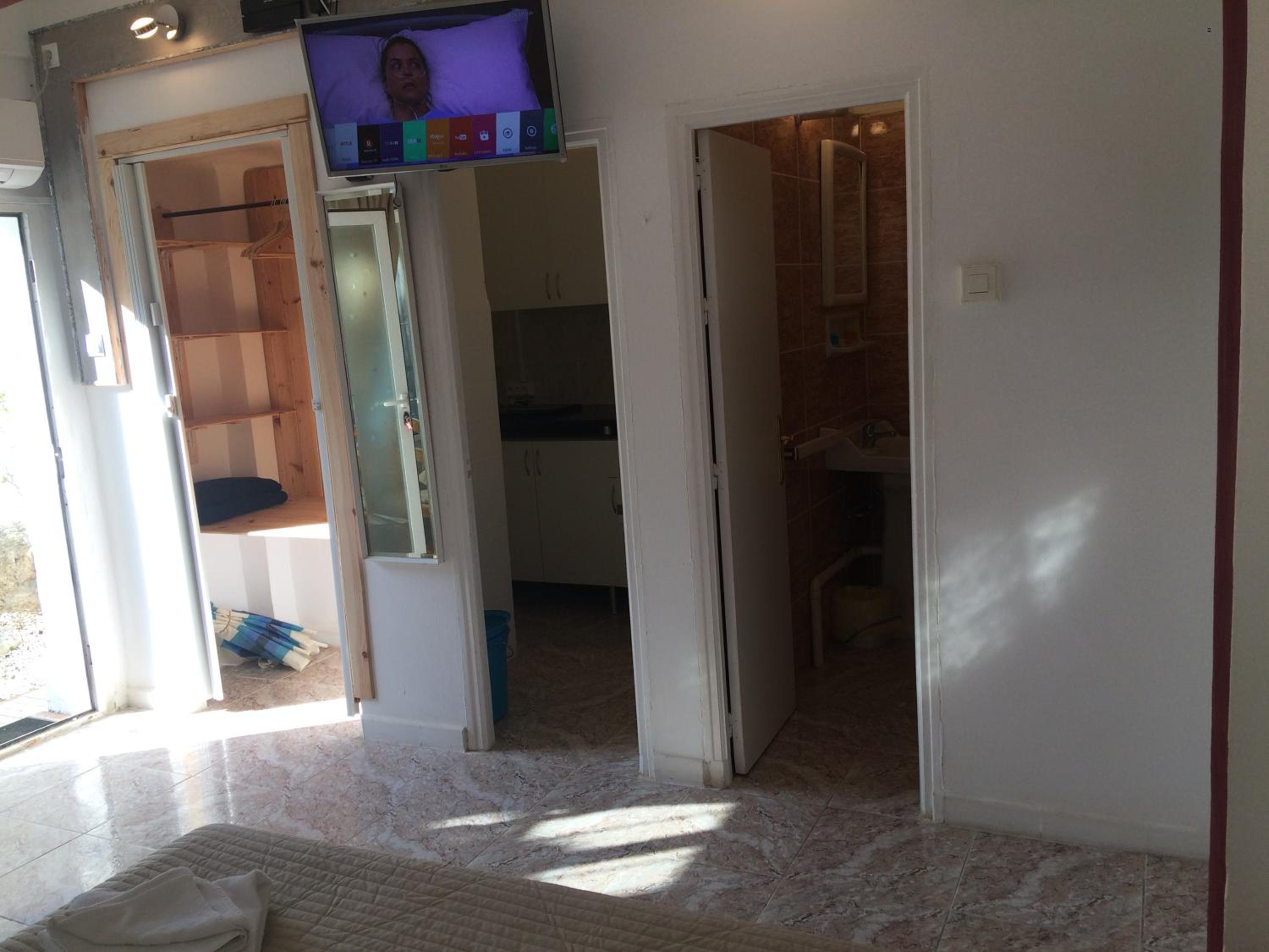 Photo 23