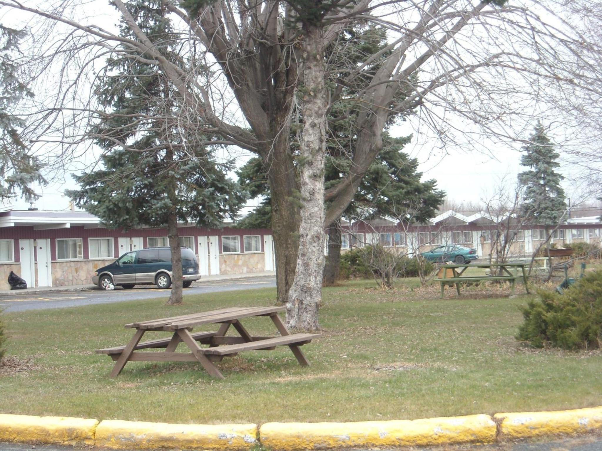 Grand Motel Saint-Hubert