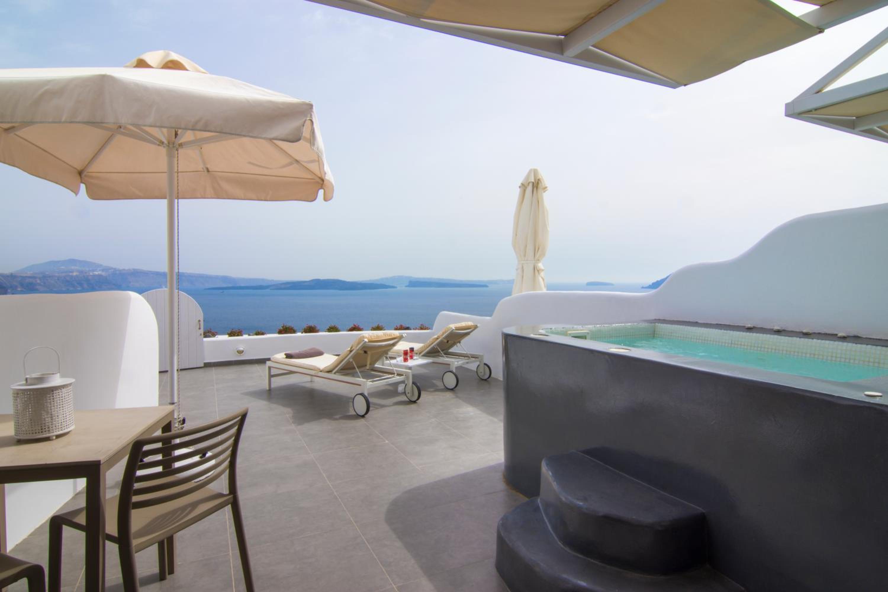 Santorini Secret Suites & Spa 33