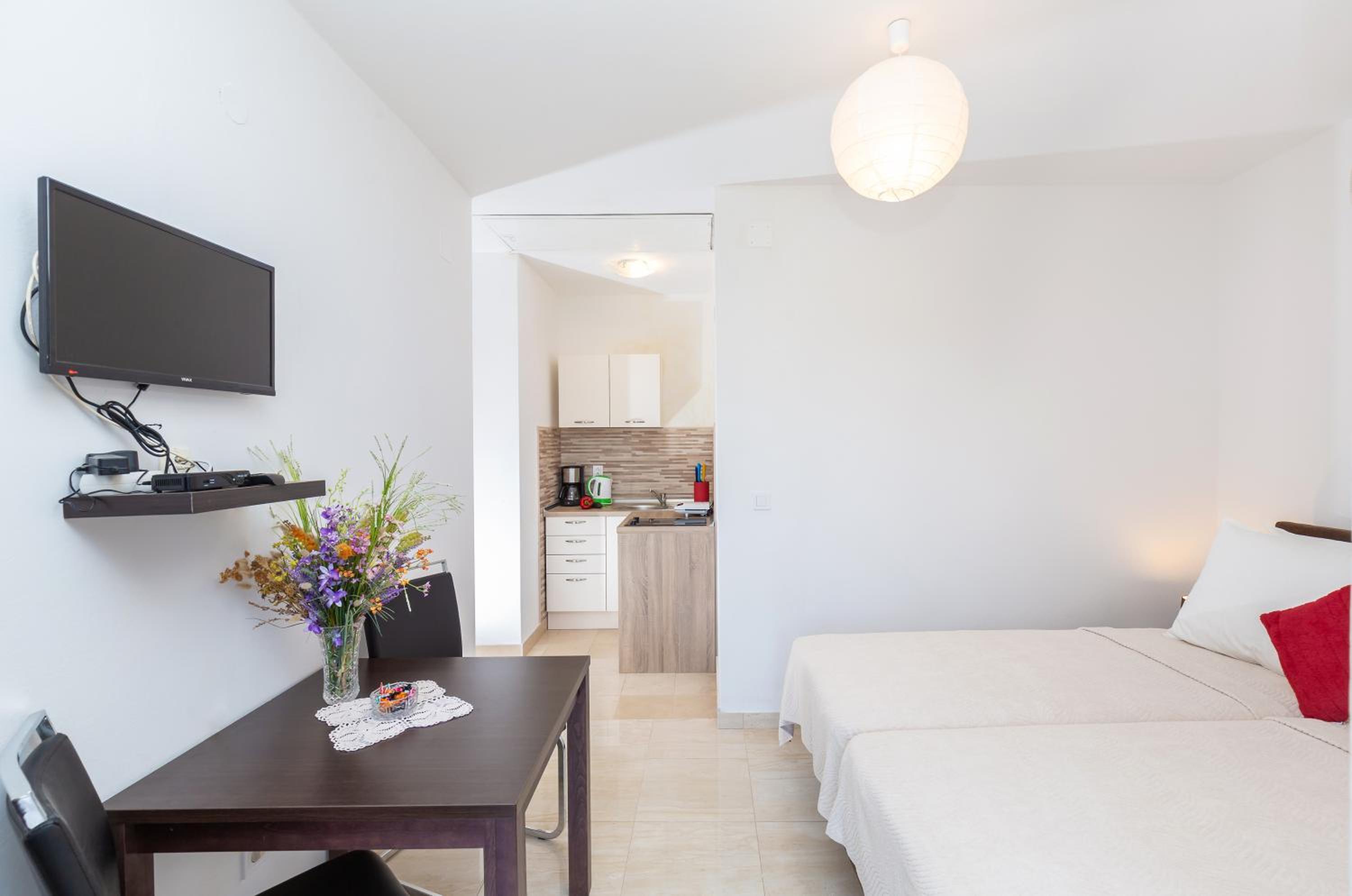 Apartments Elica view 3