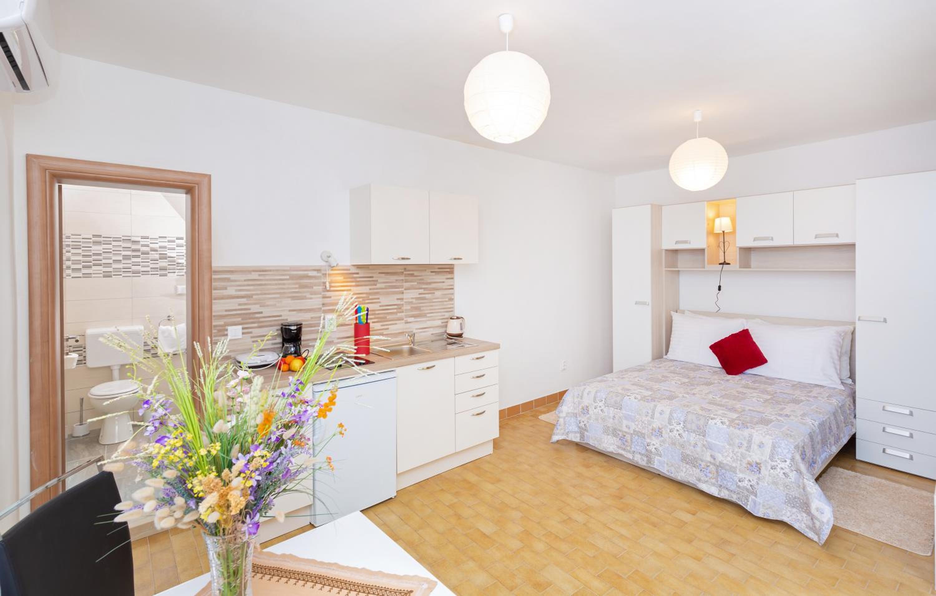 Apartments Elica view 2