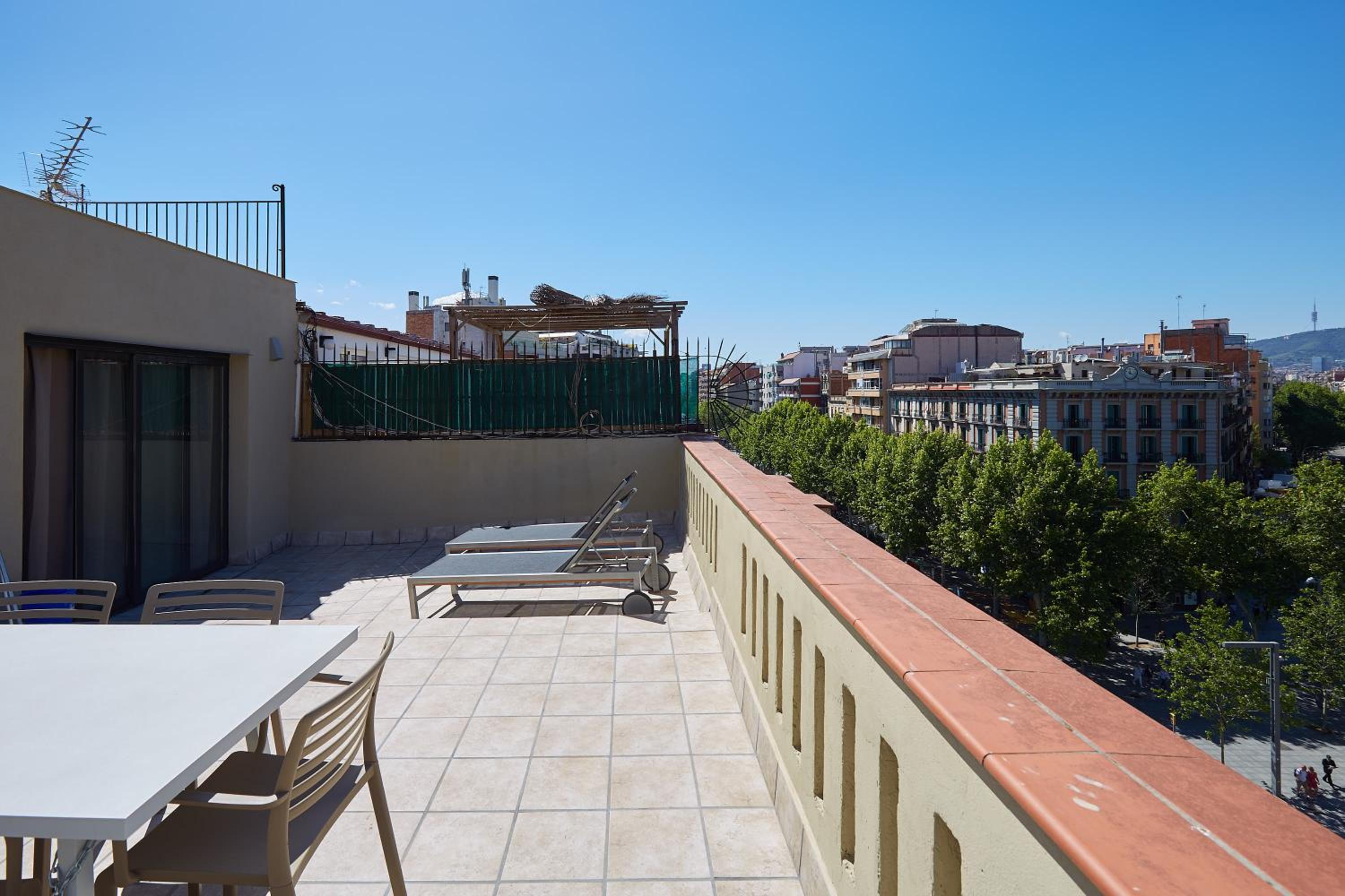 AB Paral·lel Spacious Apartments