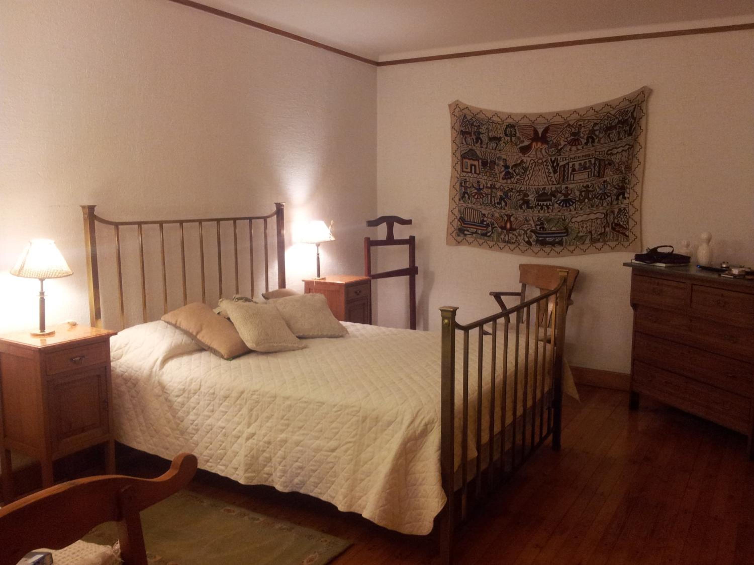 816 B&B