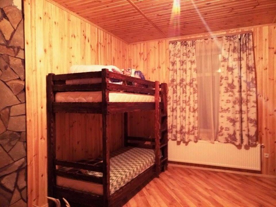 Photo 33