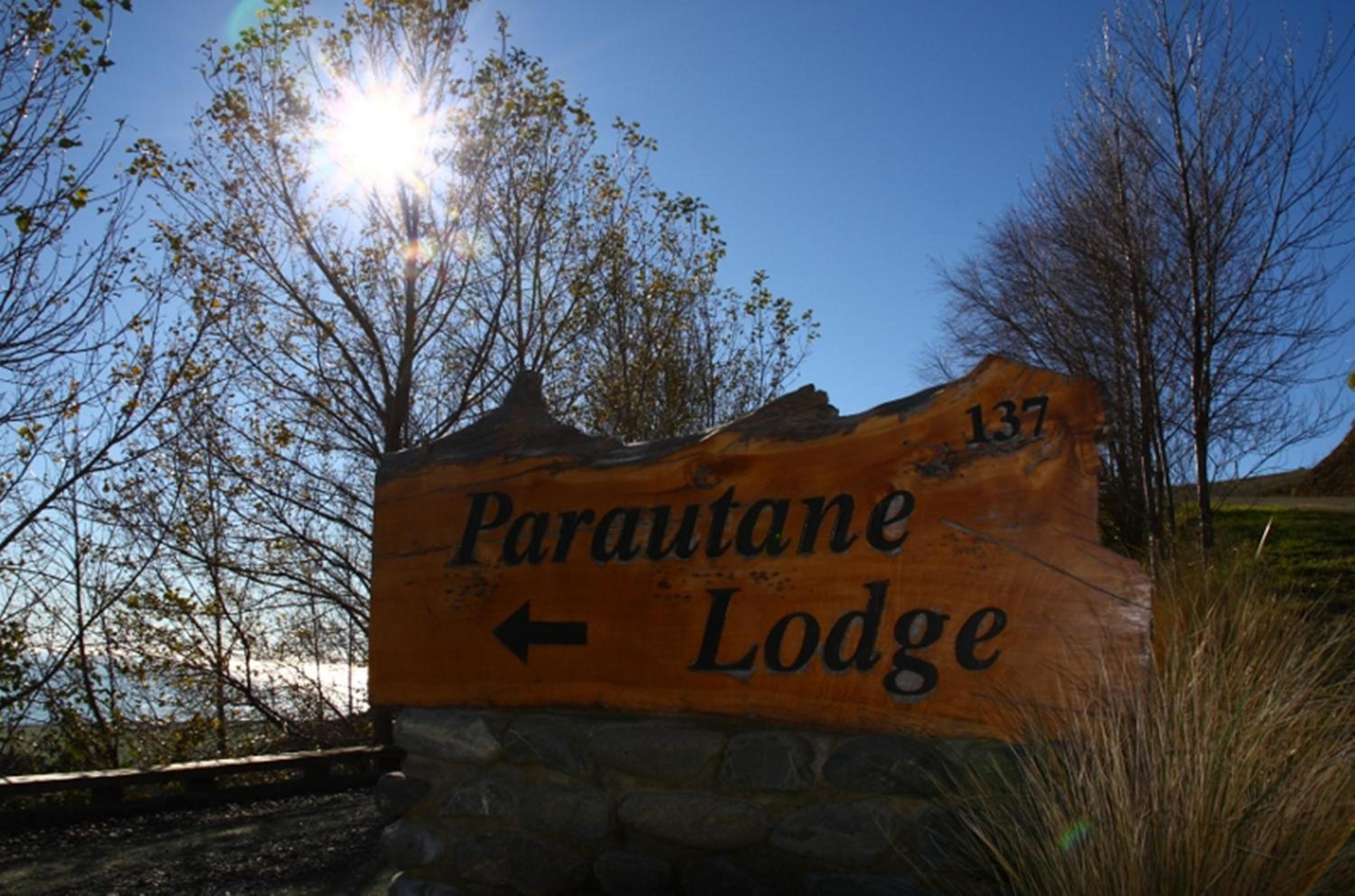 Parautane Lodge