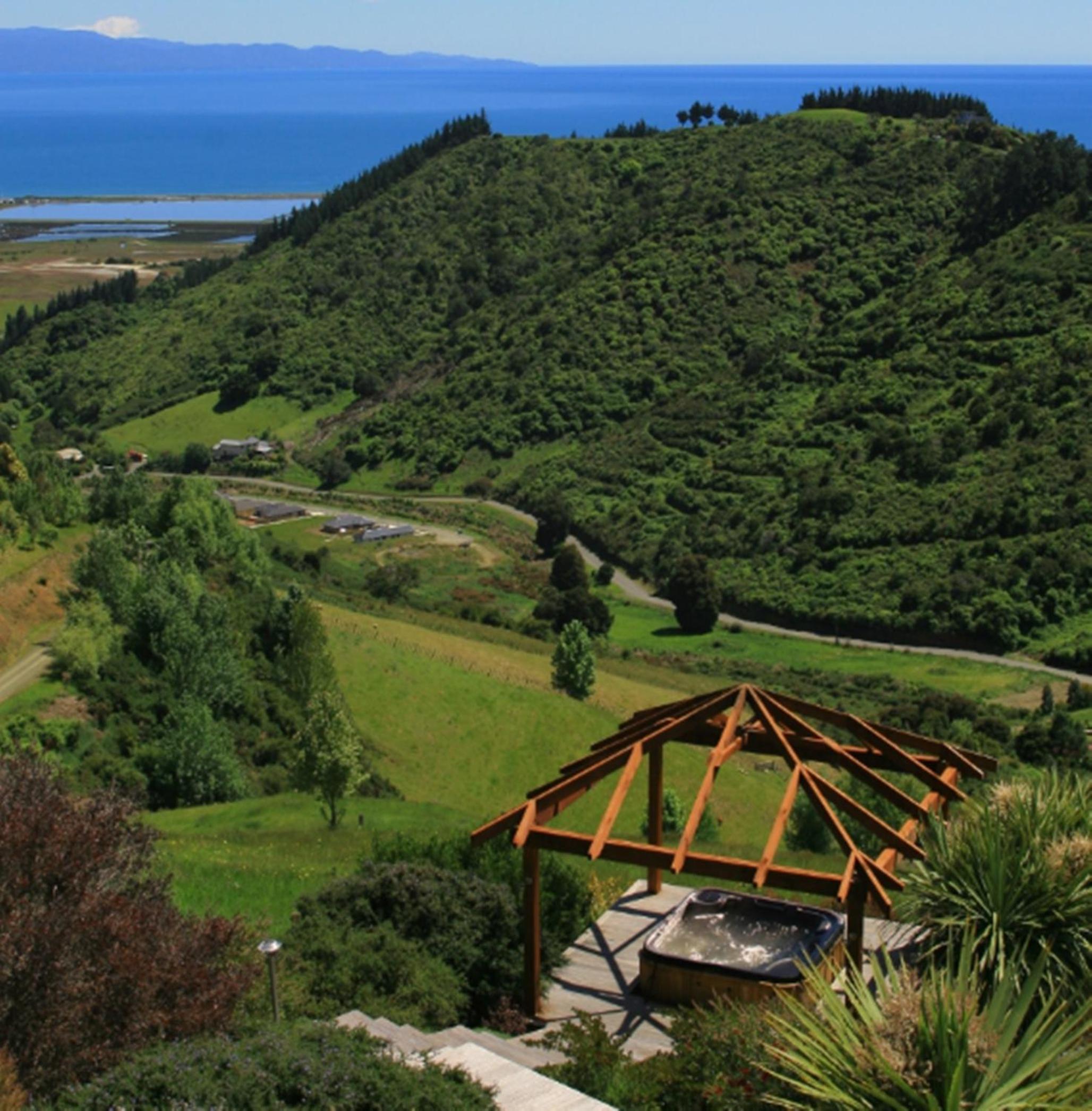 Parautane Lodge