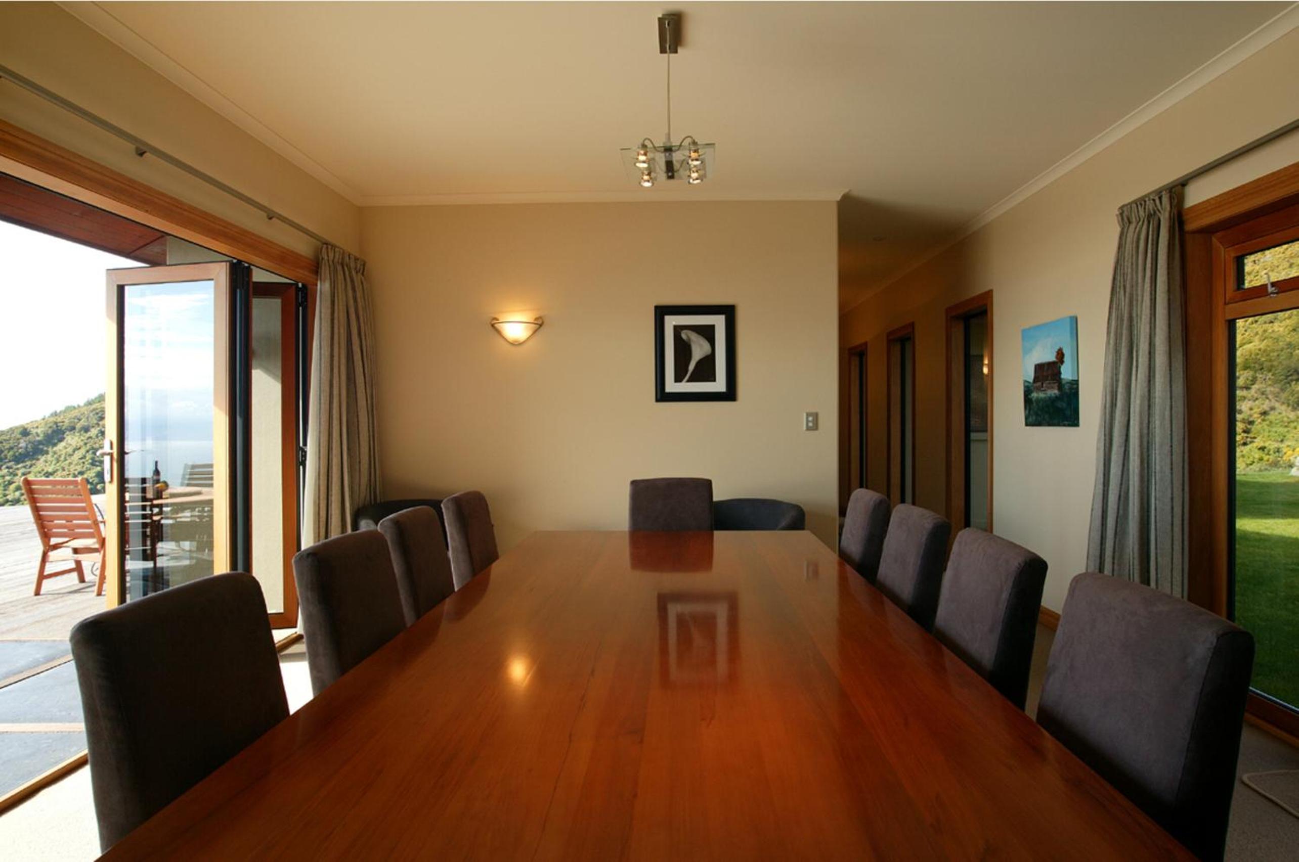 Parautane Lodge
