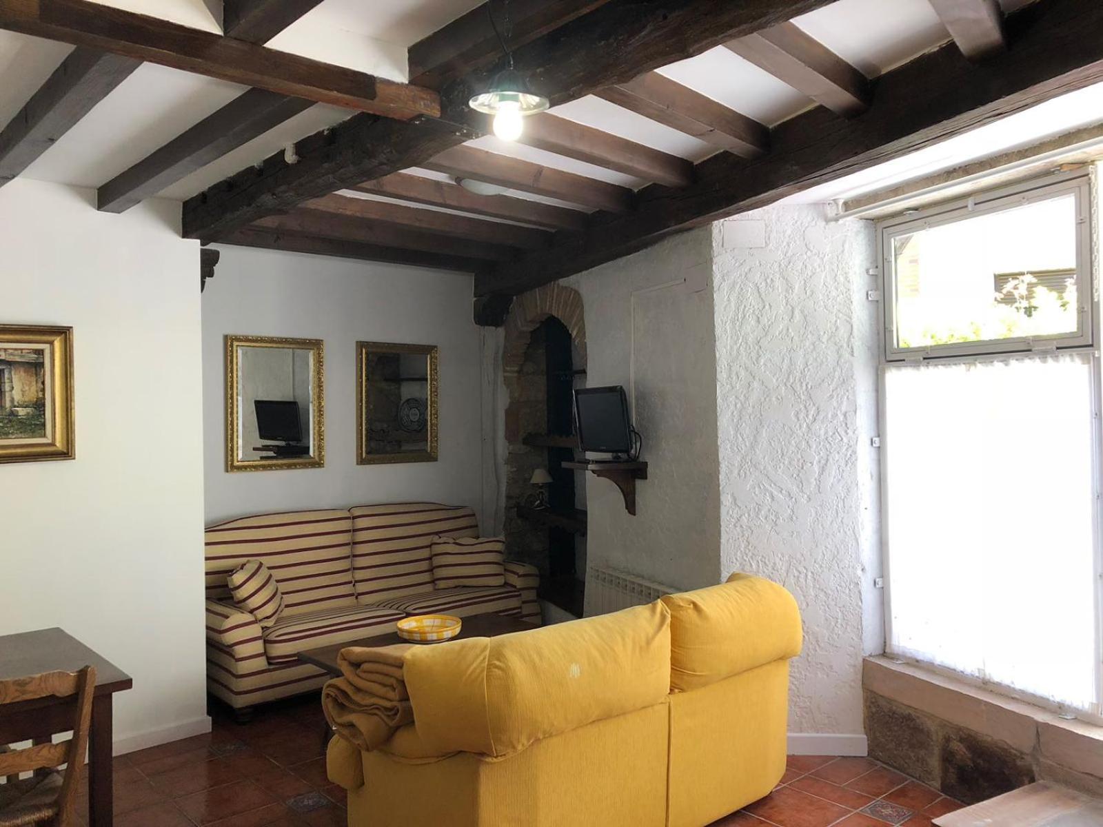 Apartamentos La Casona