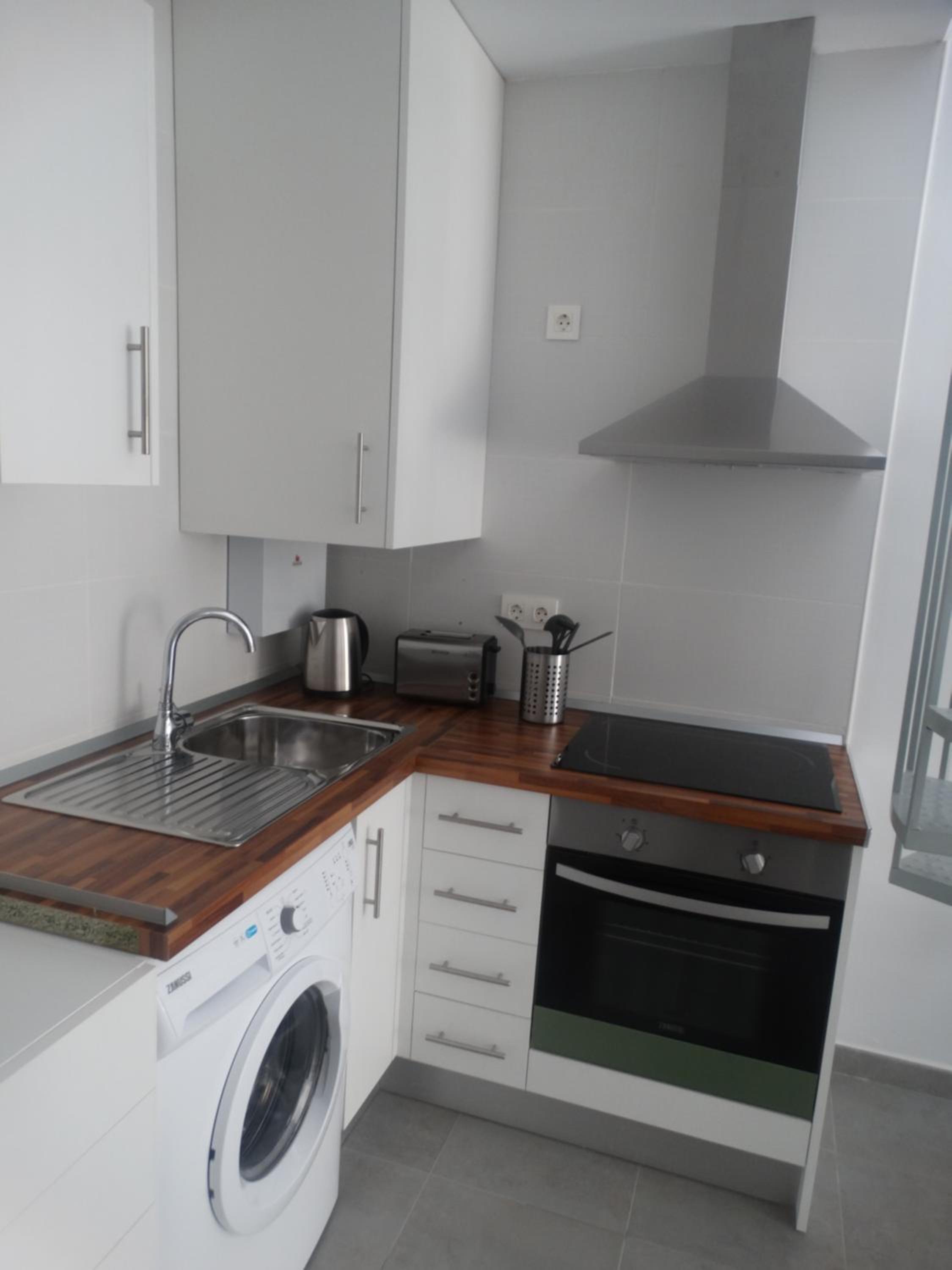Málaga Apartamentos - Jinetes, 10