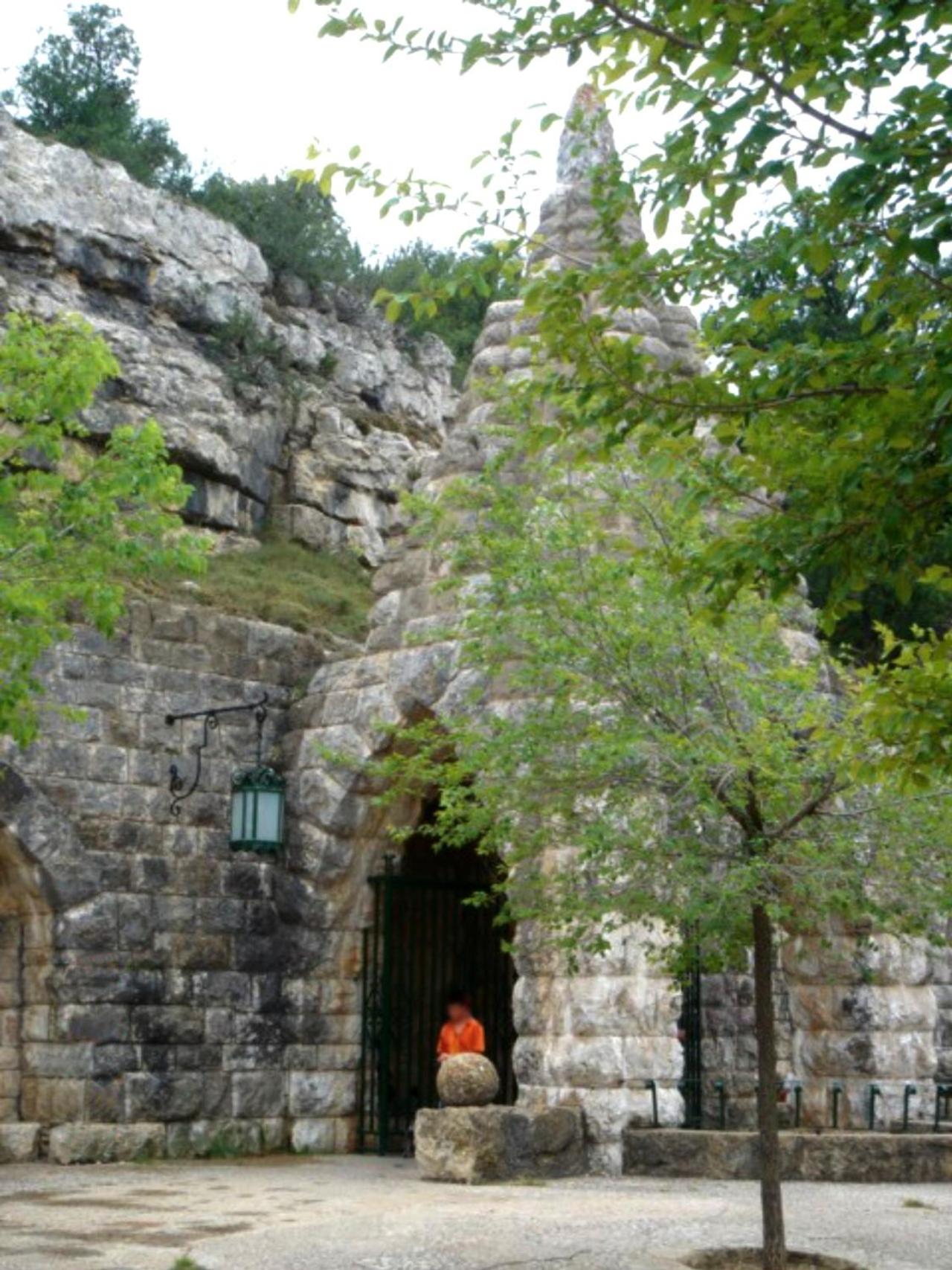 Photo 21