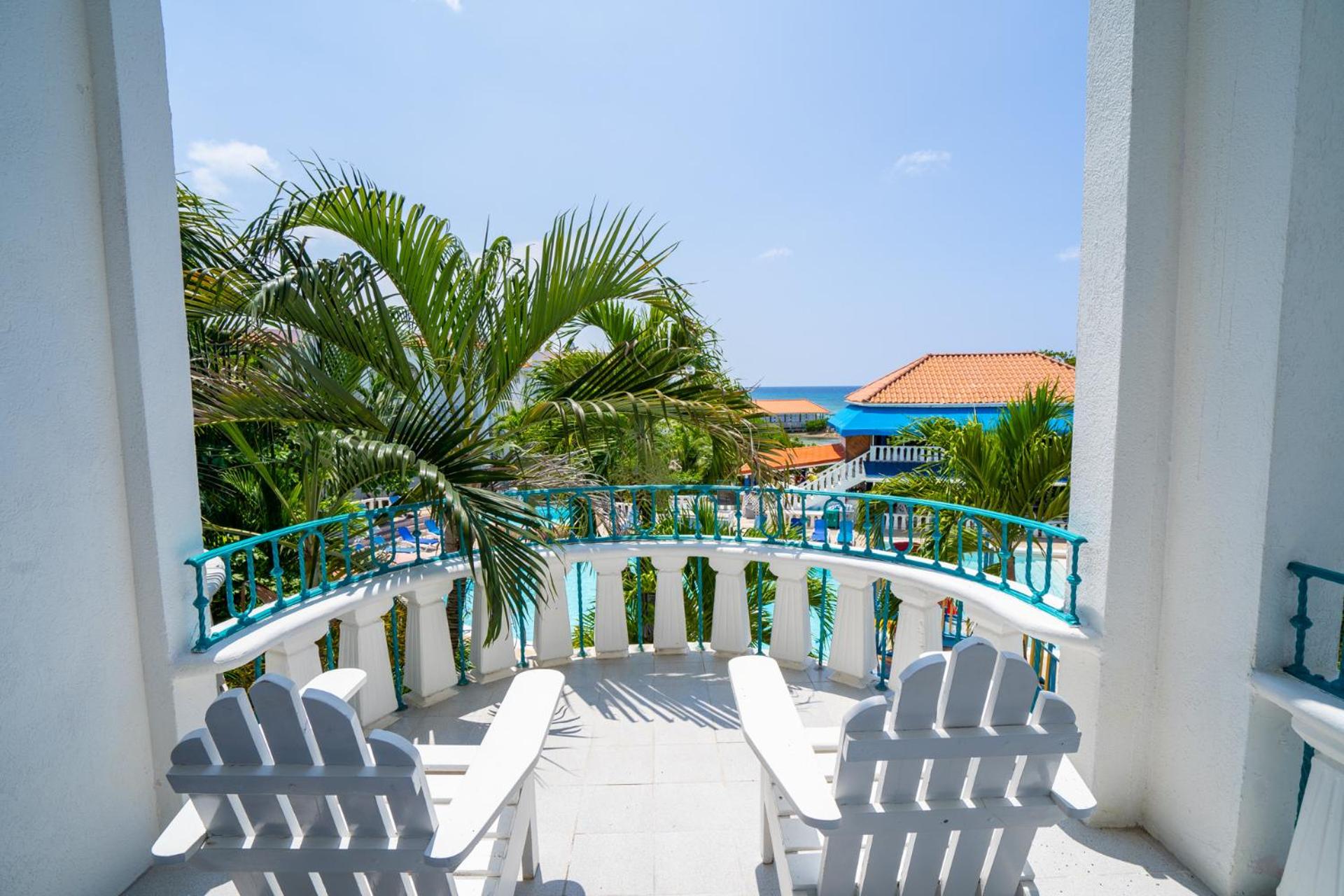 Franklyn D Resort & Spa All Inclusive view 3