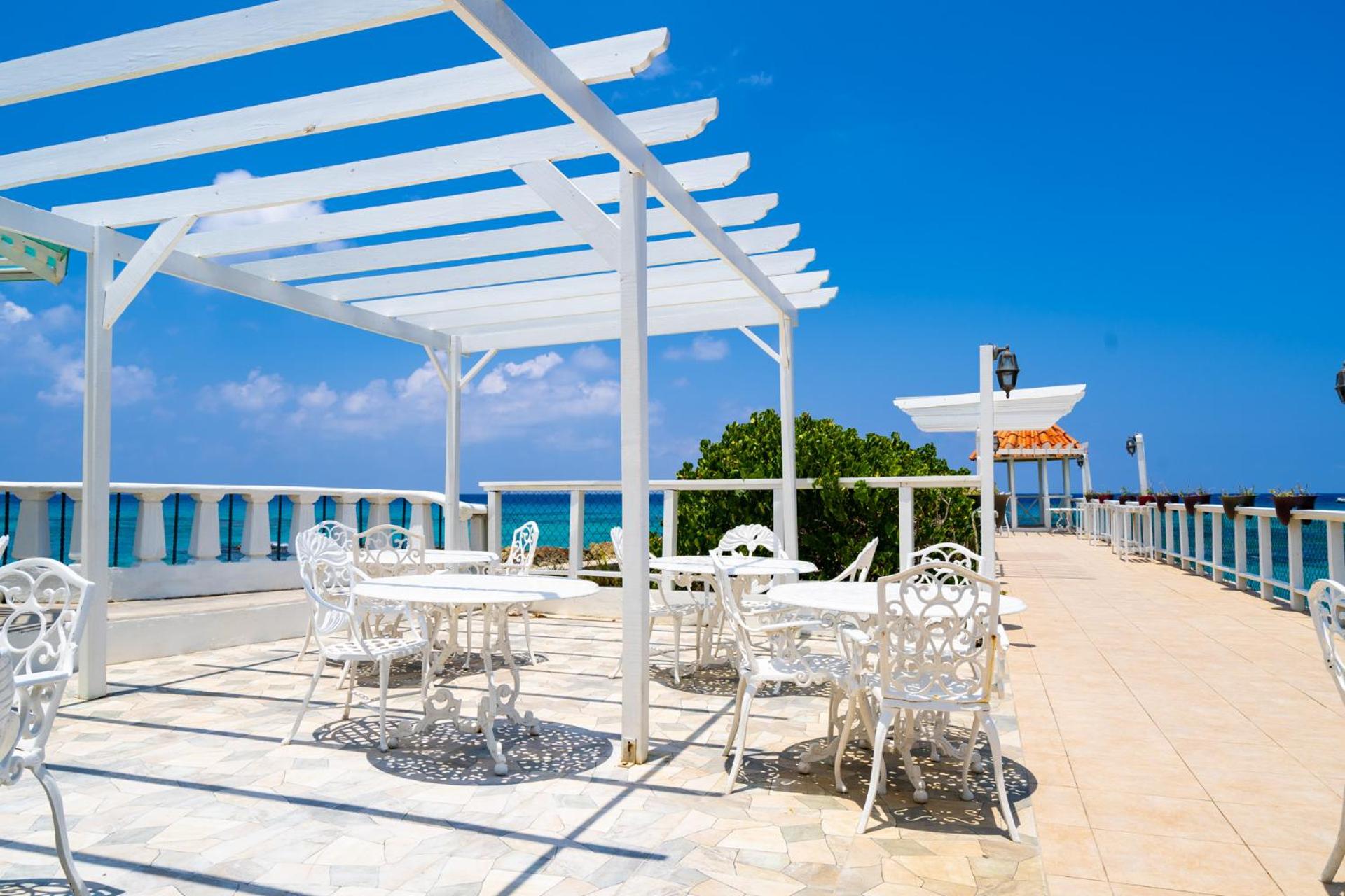 Franklyn D Resort & Spa All Inclusive view 2