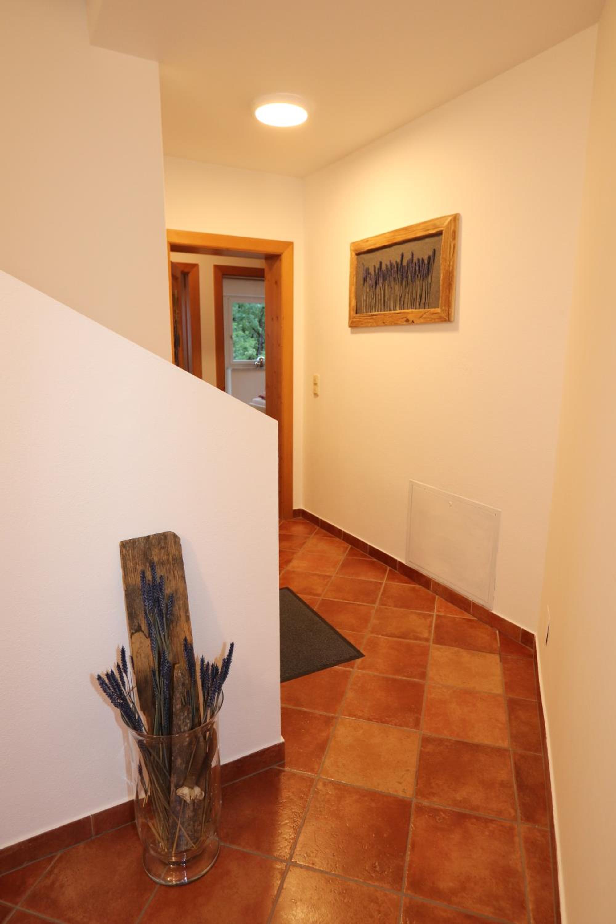 Photo 35