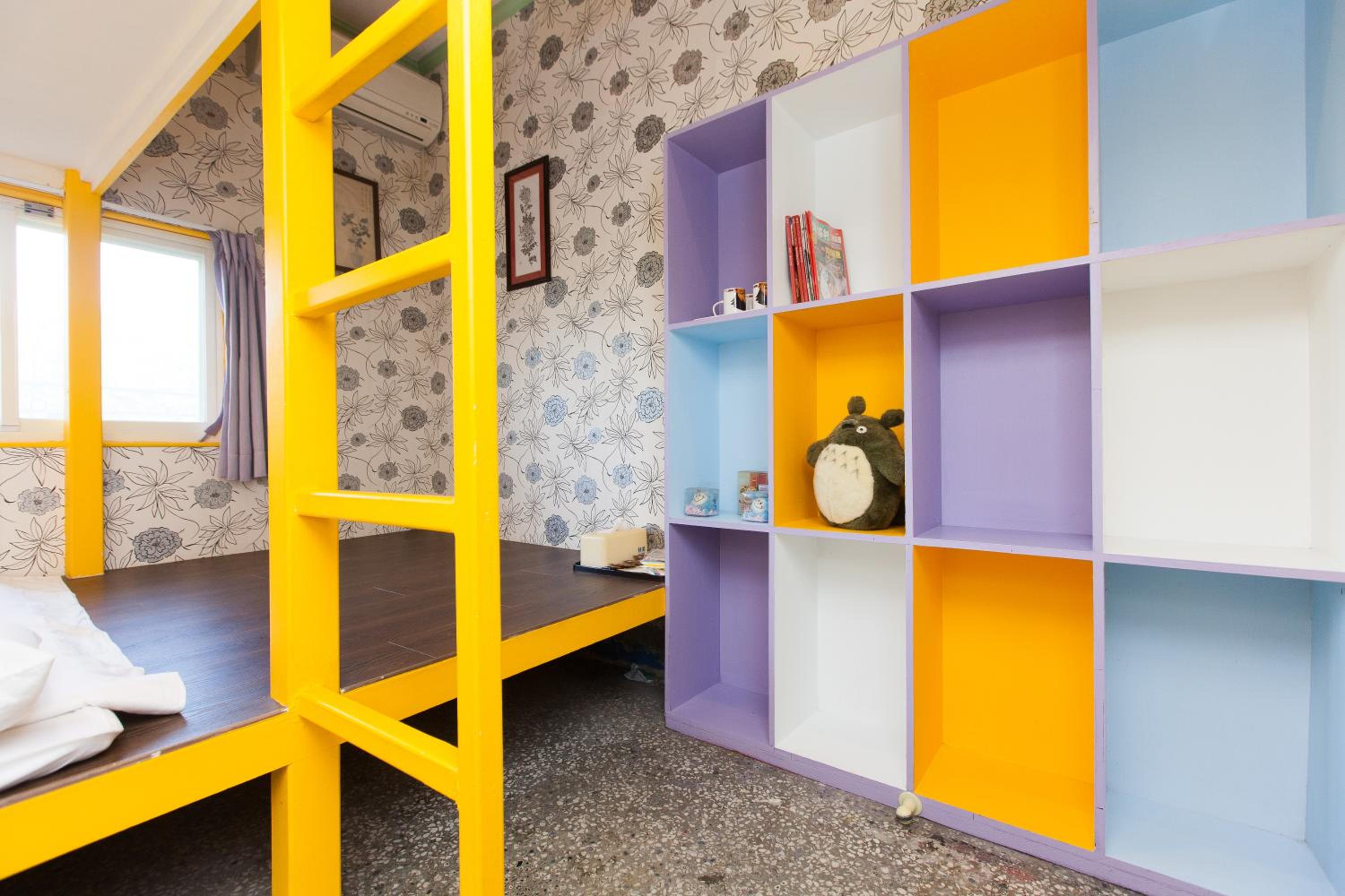 512 Huts Homestay