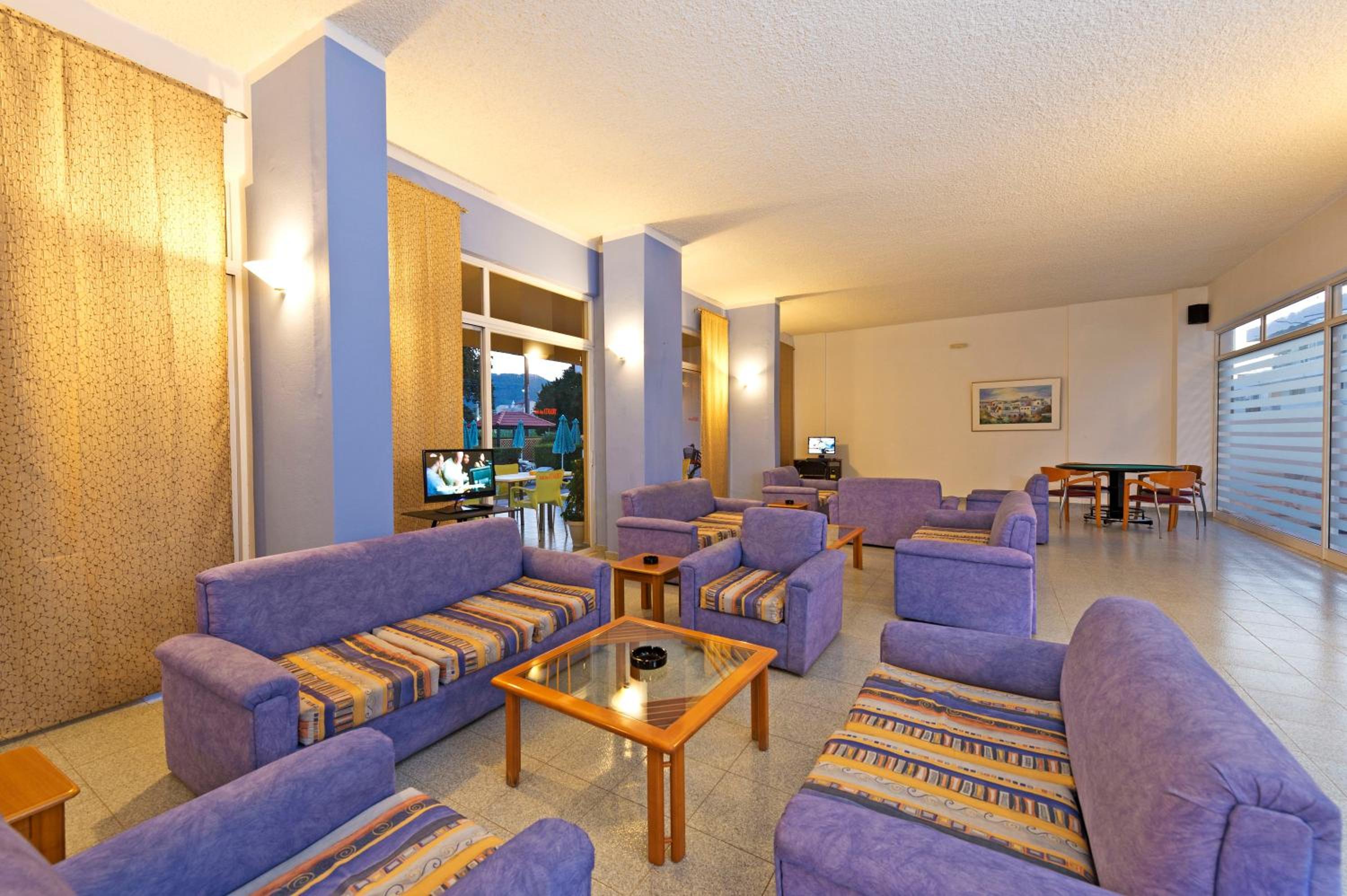 Ialyssos Vacations - Trianta Hotel Apartments - Property Image 2