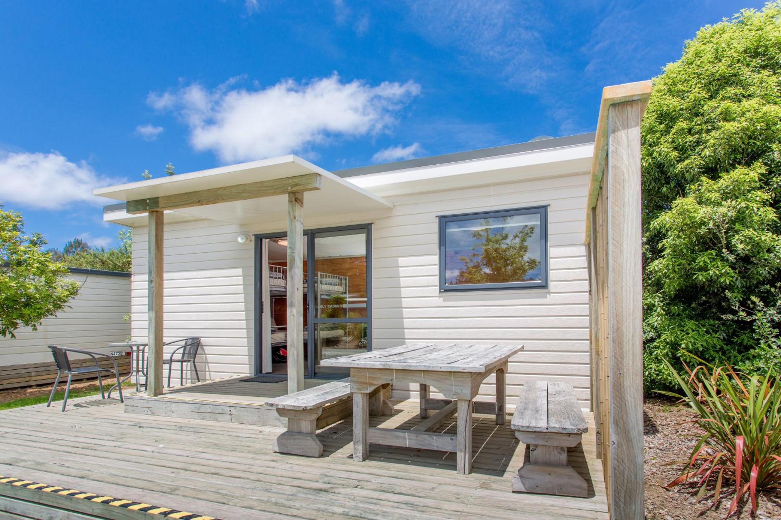 Hot Water Beach TOP 10 Holiday Park