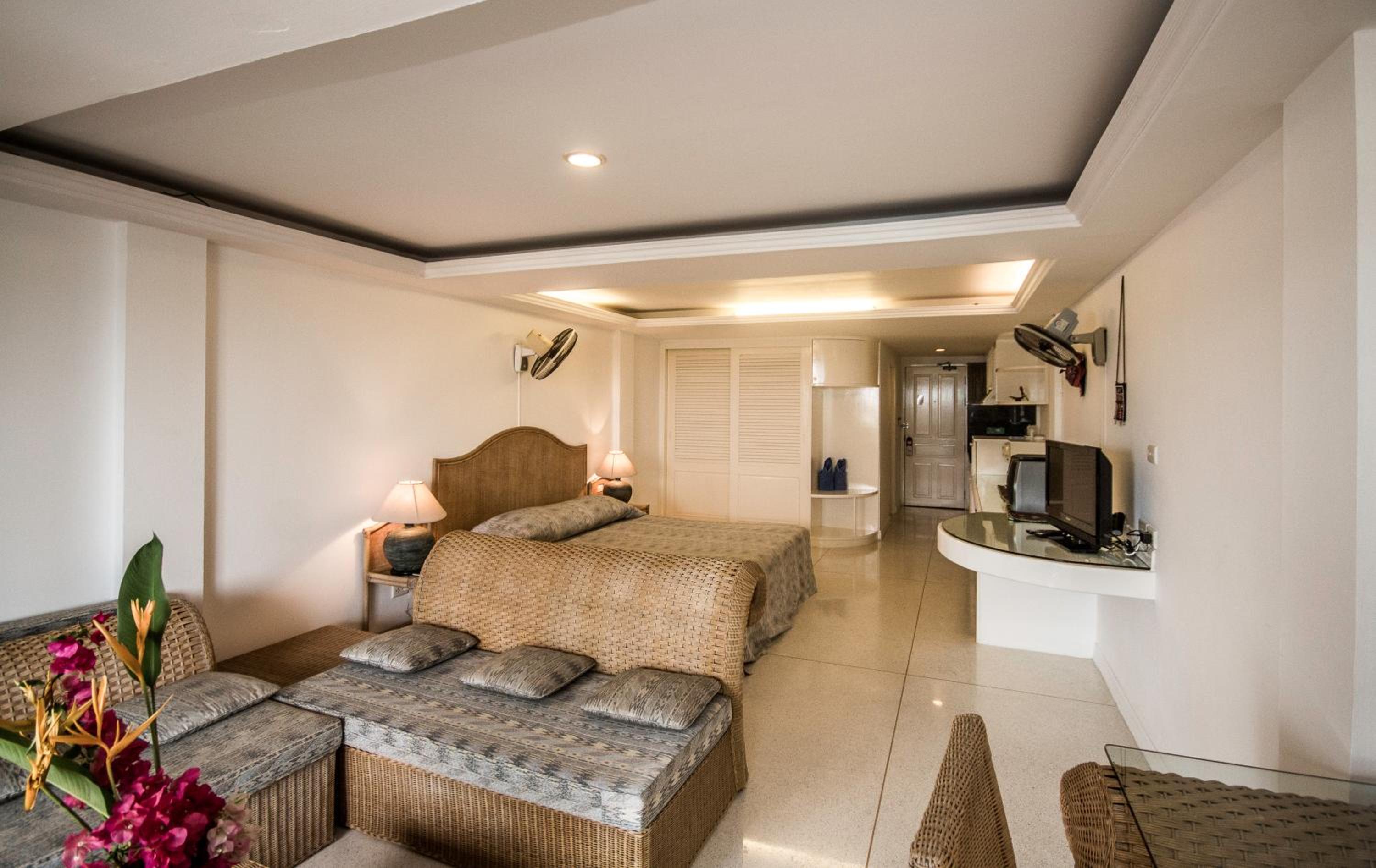 Bougainvillea Terrace House