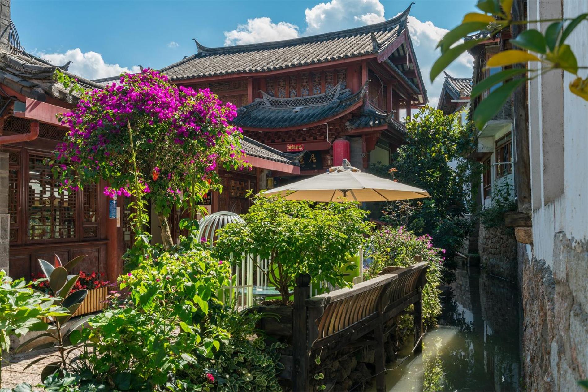 Lijiang Sunshine Nali Inn