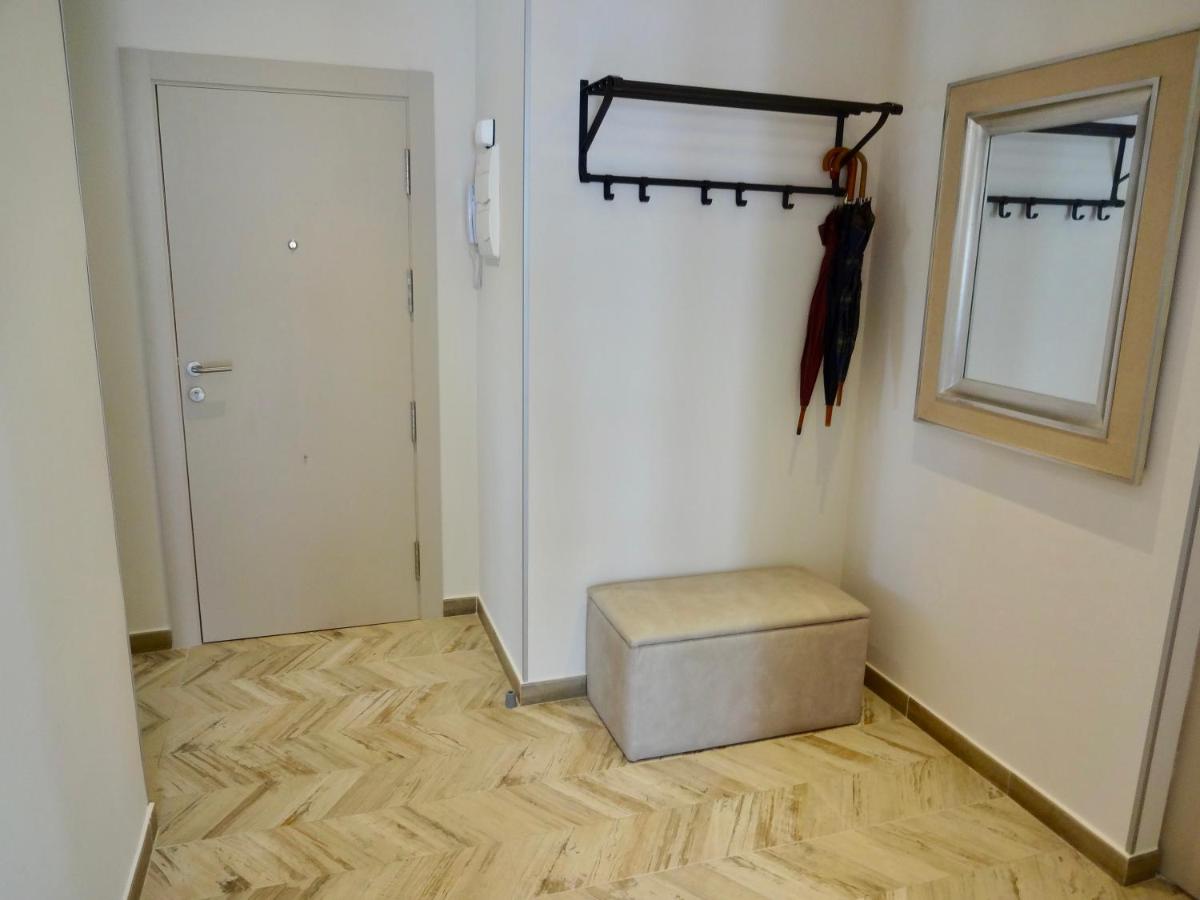 Cinema Duplex view 4