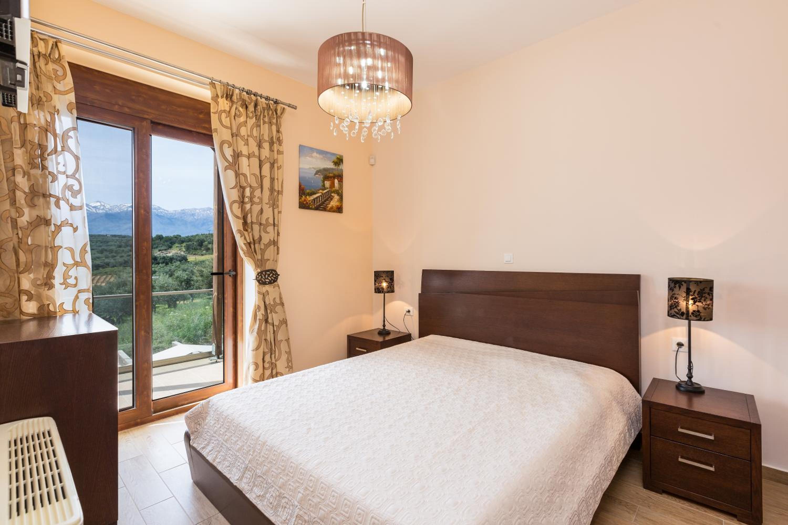 Photo 35