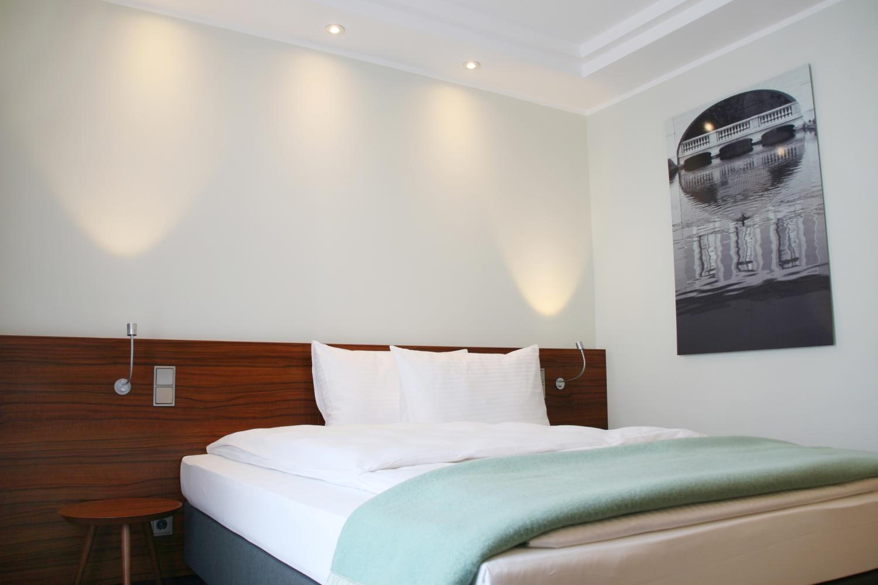 Munich Vacations - Augusten Hotel Munchen - Property Image 14