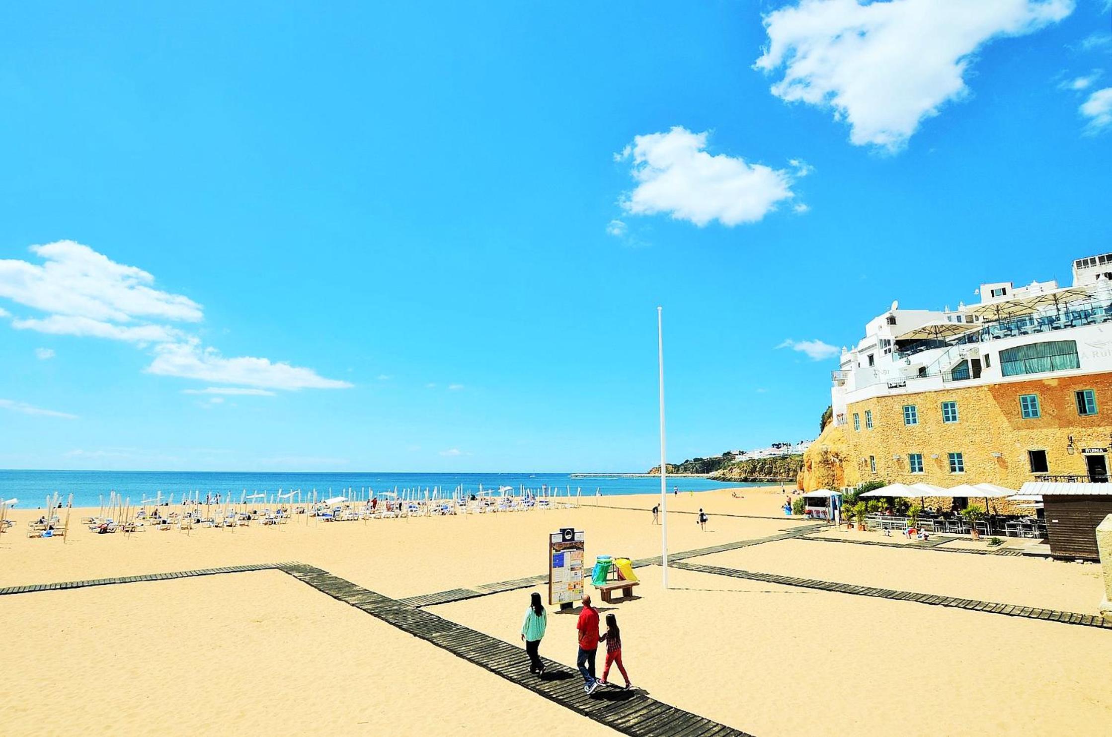 Suites & Beds DP Albufeira
